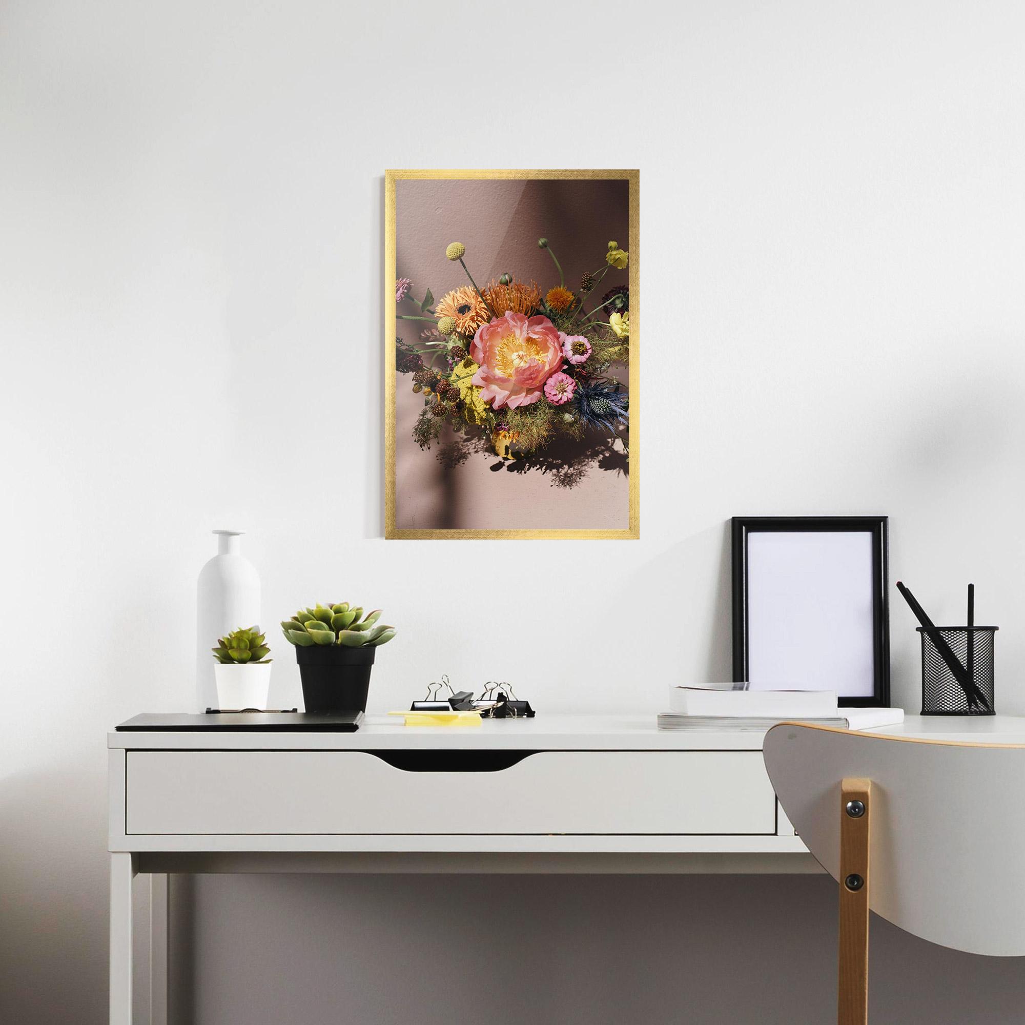 Poster Înrămat Pastel Orange Bouquet mockup 7