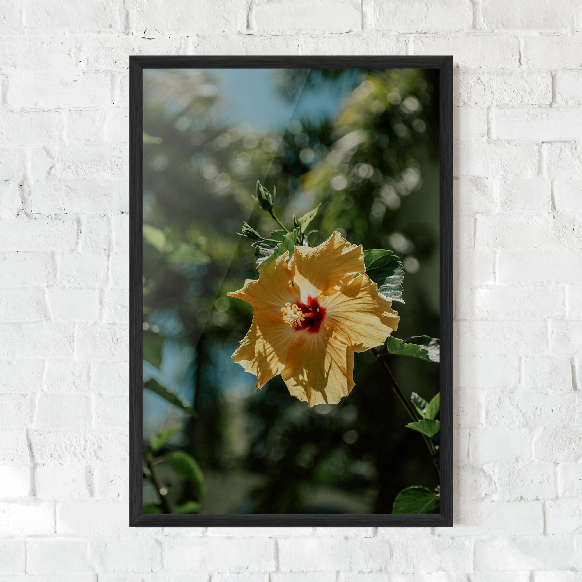 Poster Înrămat Yellow Pretty Exotic mockup 0