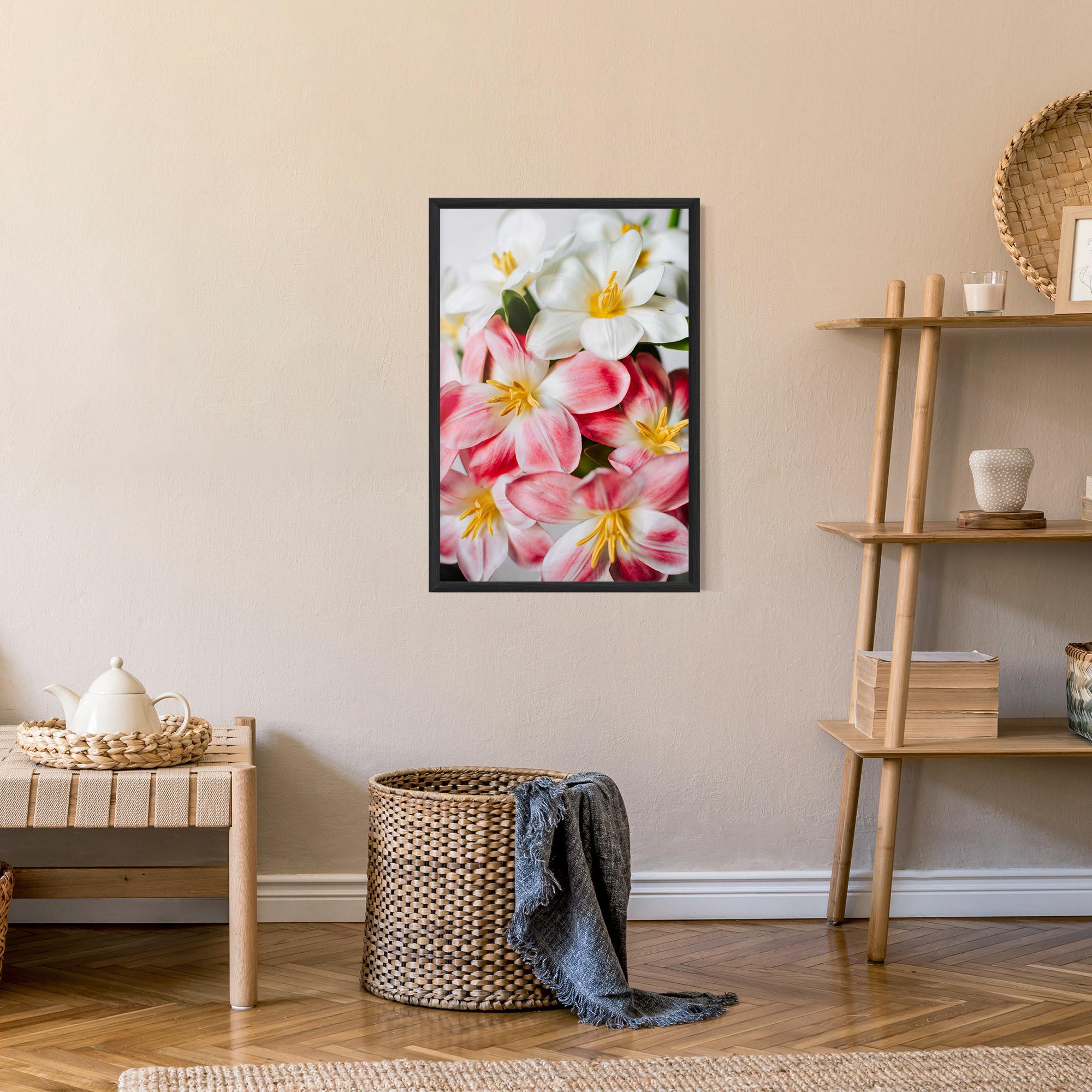 Poster Înrămat Beautiful Exotic Flower mockup 9