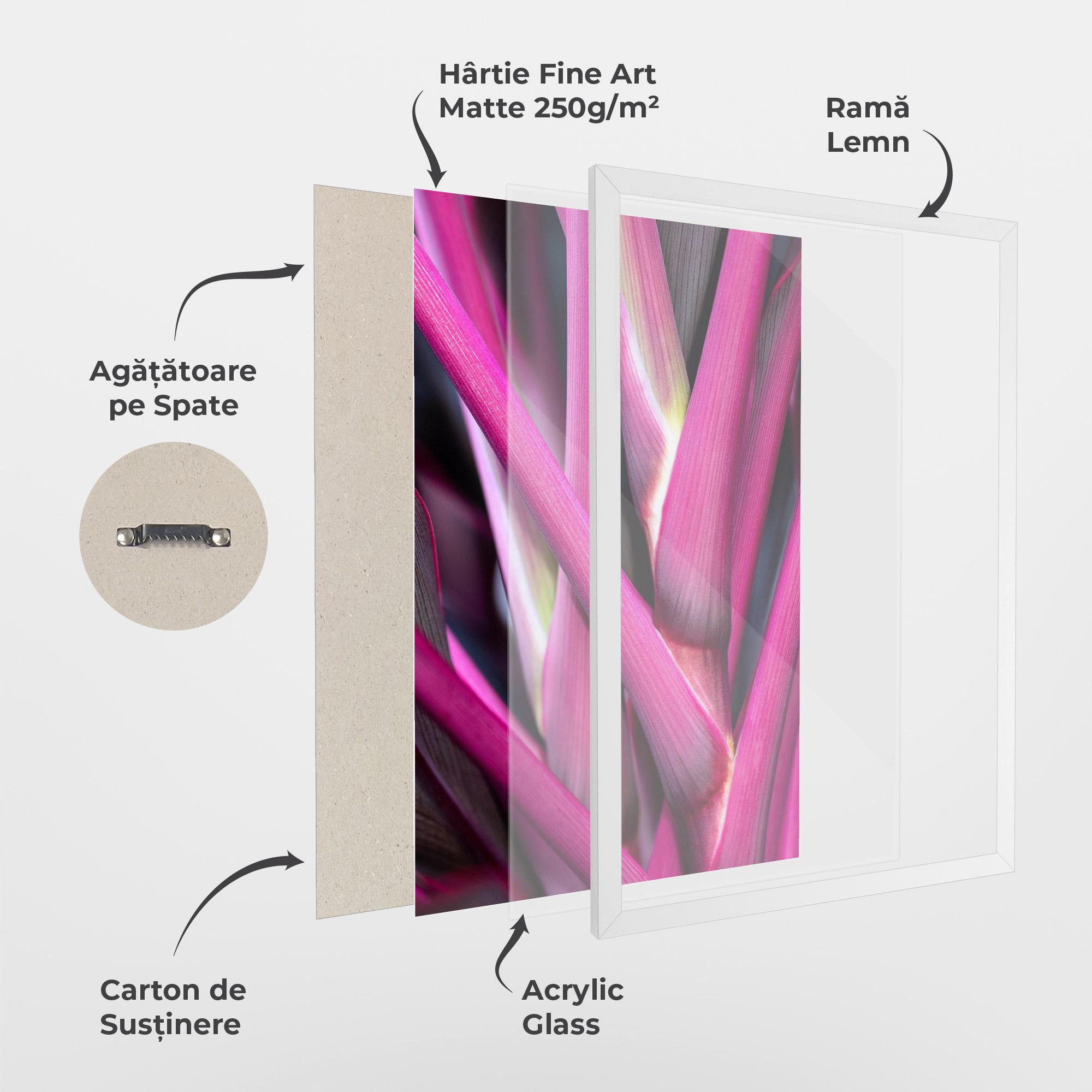 Poster Înrămat Purple Exotic Plant mockup 1