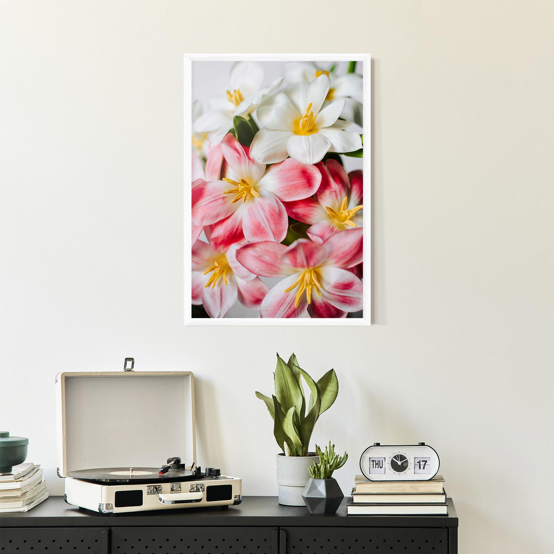 Poster Înrămat Beautiful Exotic Flower mockup 2