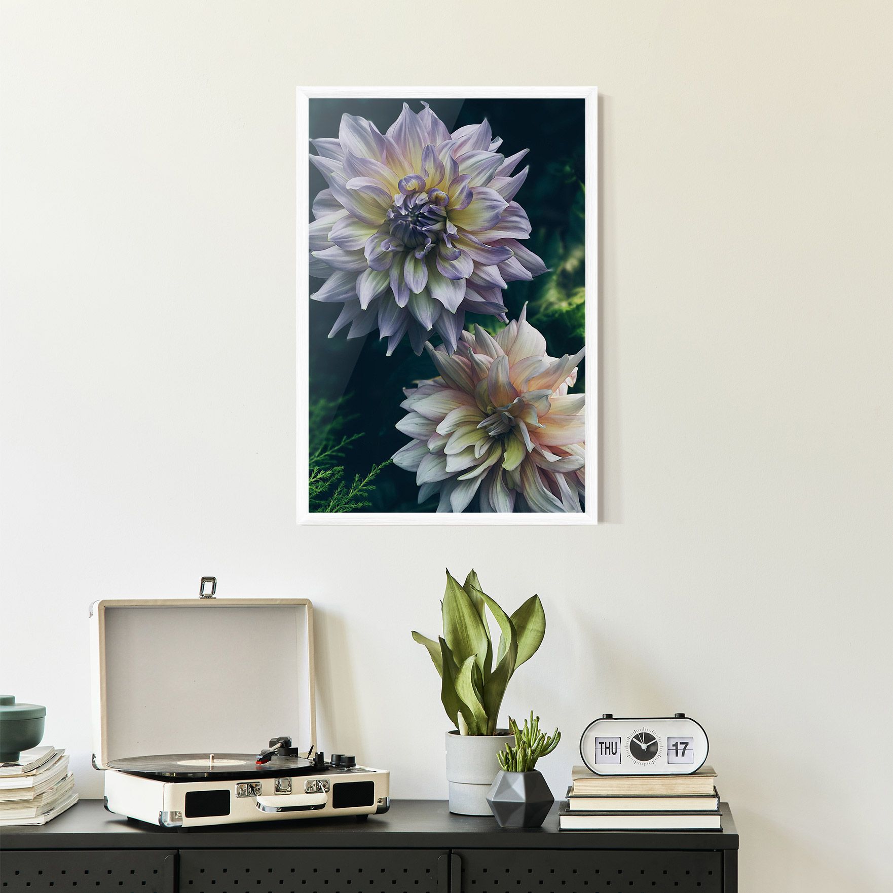 Dahlia Flowers mockup 2