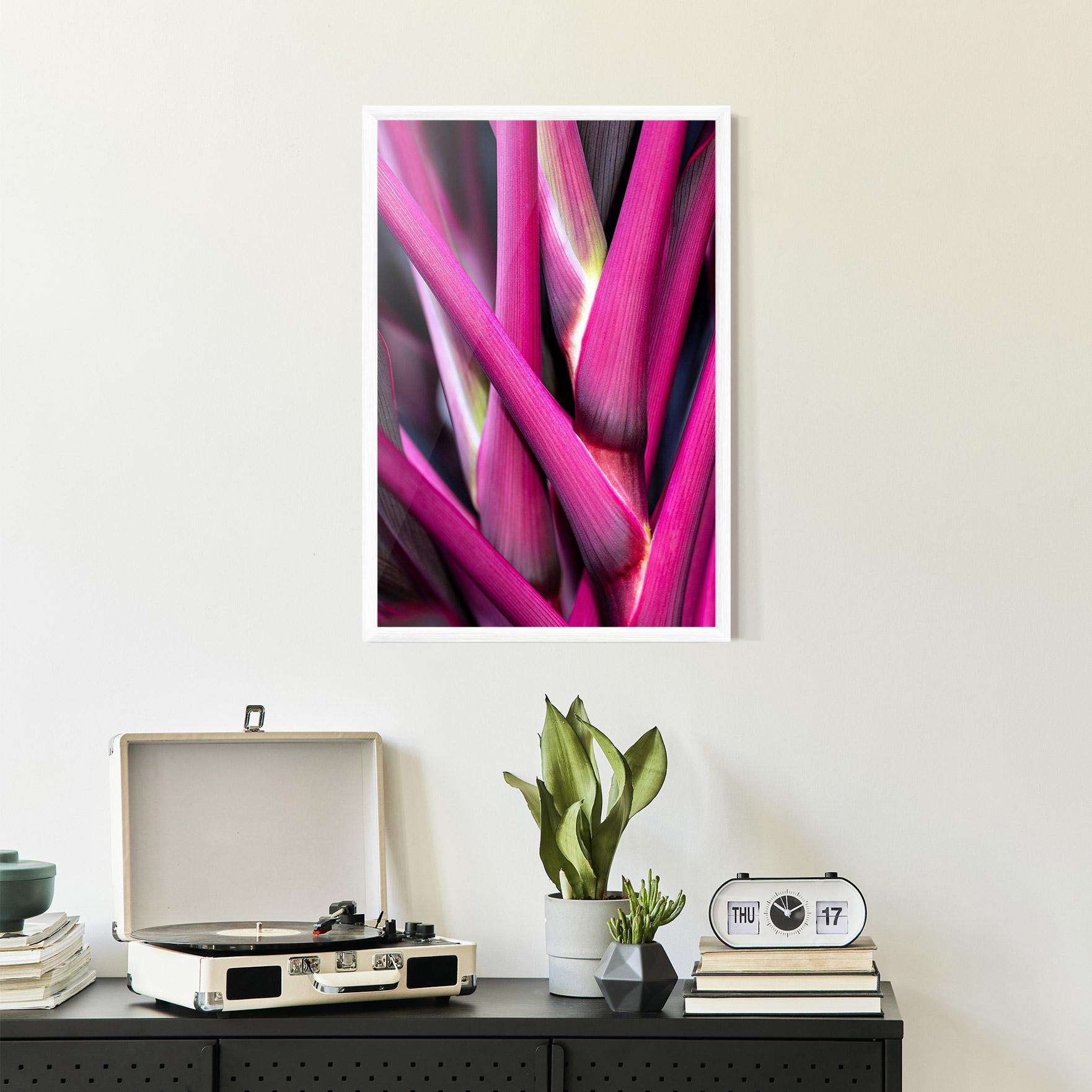 Poster Înrămat Purple Exotic Plant mockup 2