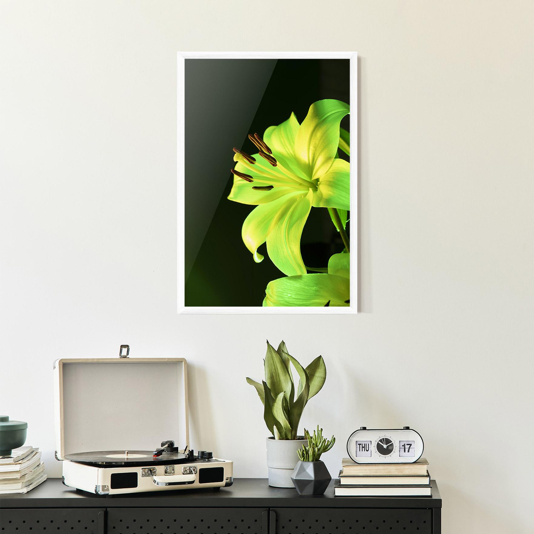 Poster Înrămat Yellow Green Exotic mockup 2