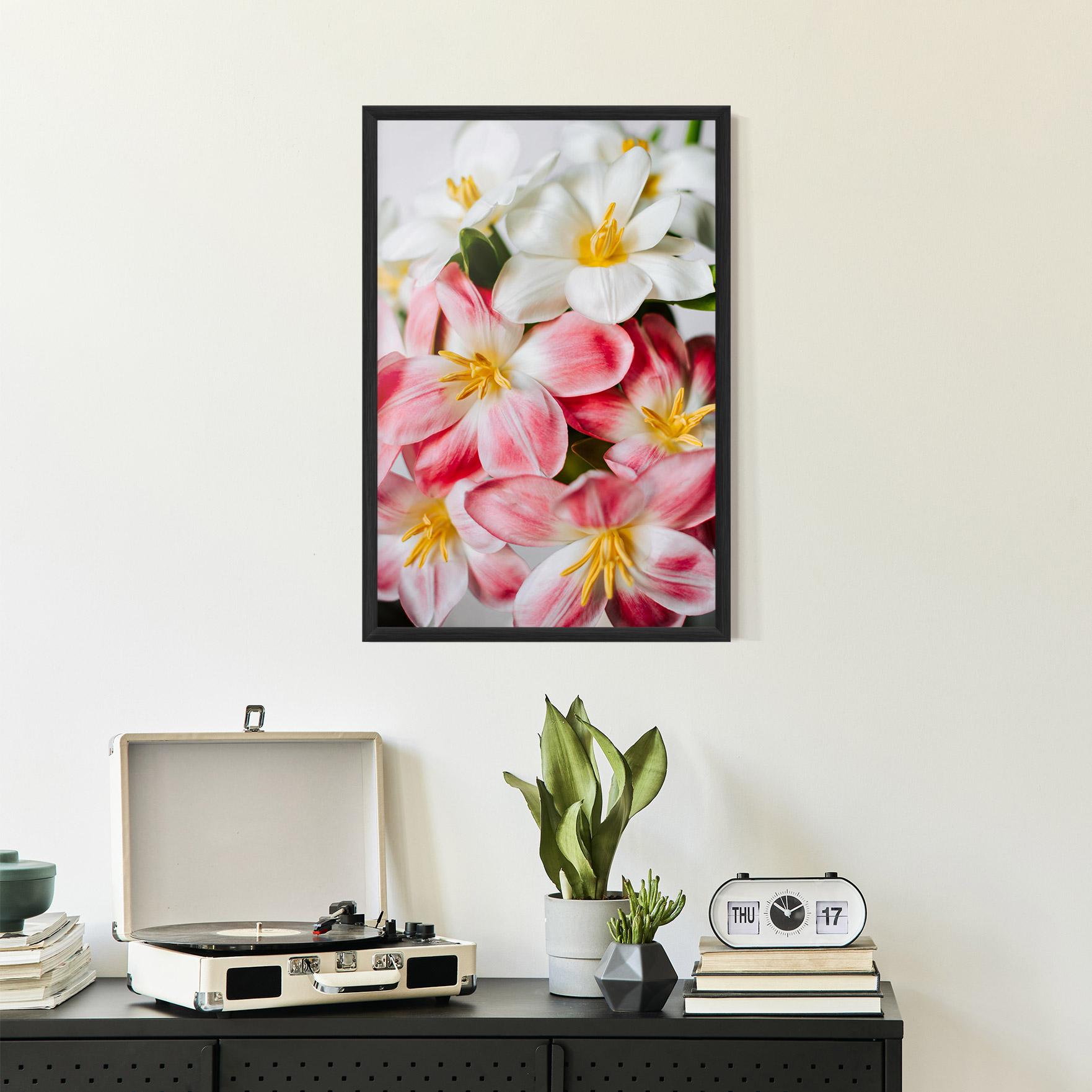 Poster Înrămat Beautiful Exotic Flower mockup 2