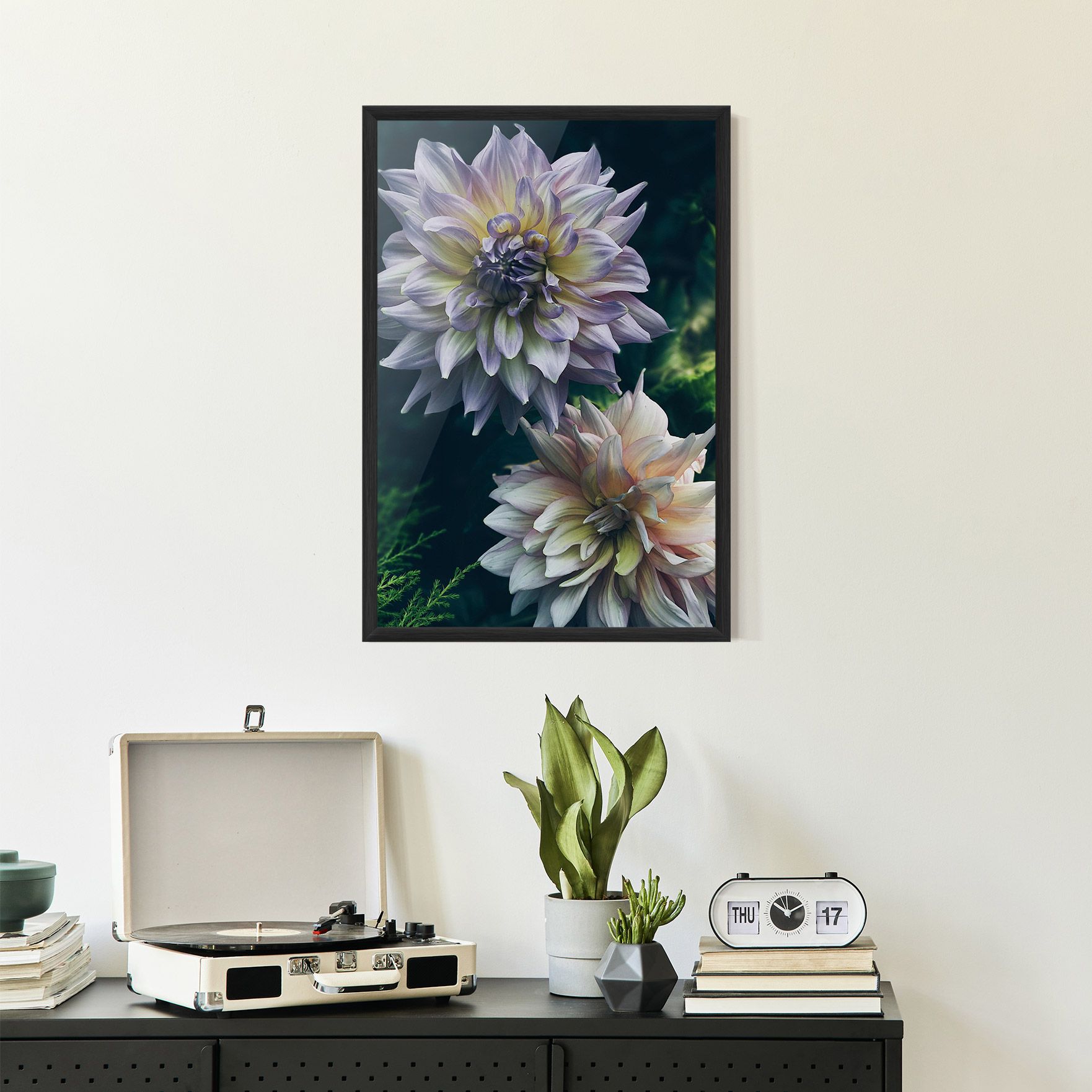 Dahlia Flowers mockup 2