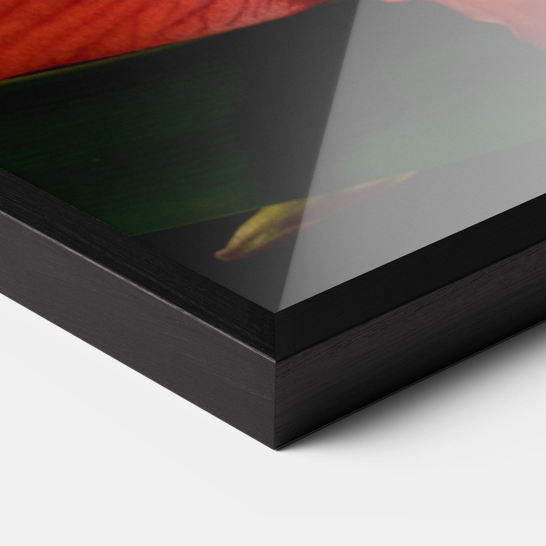 Poster Înrămat Red Yellow Exotic mockup 3