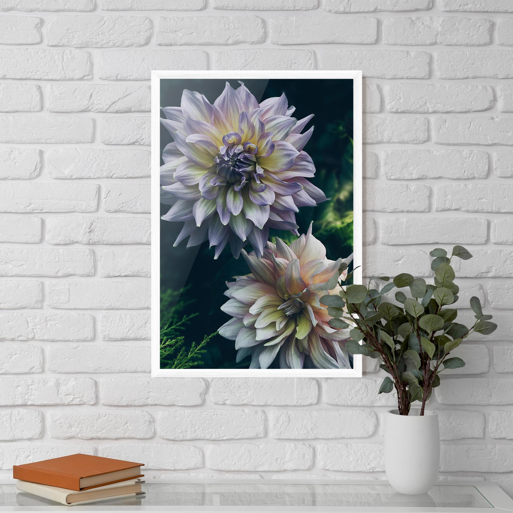 Poster Înrămat Dahlia Flowers mockup 5