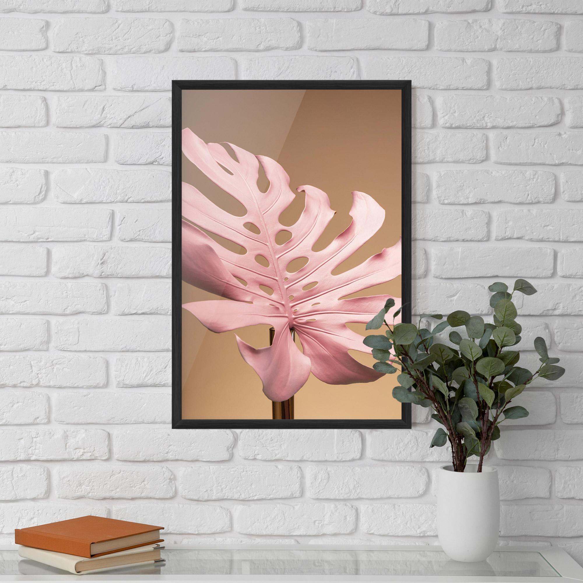 Poster Înrămat Exotic Pink Leaf mockup 5