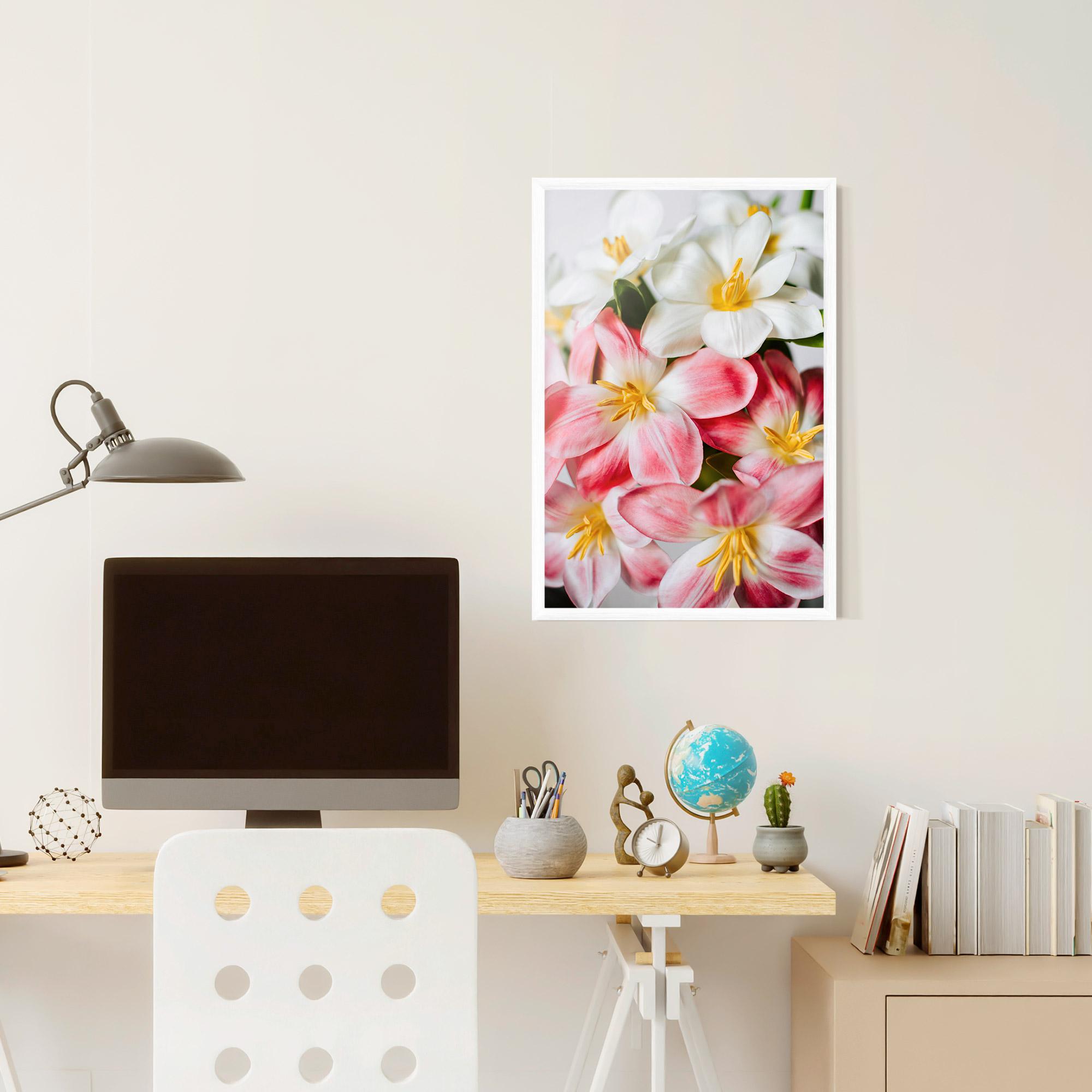 Poster Înrămat Beautiful Exotic Flower mockup 6