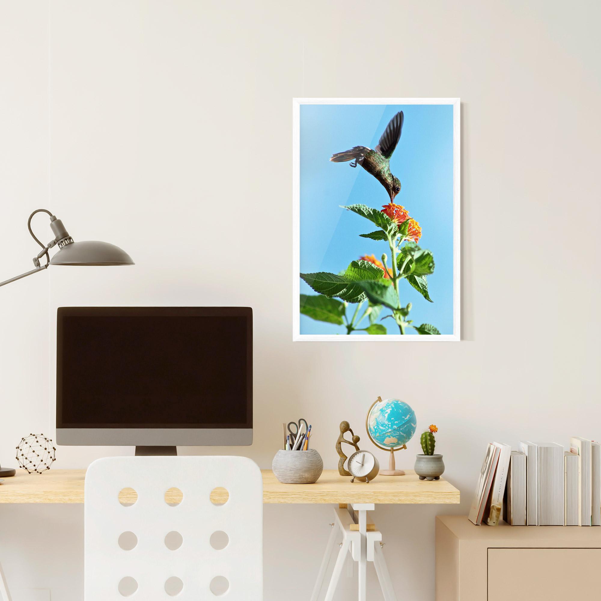 Poster Înrămat Bird Exotic Flower mockup 6