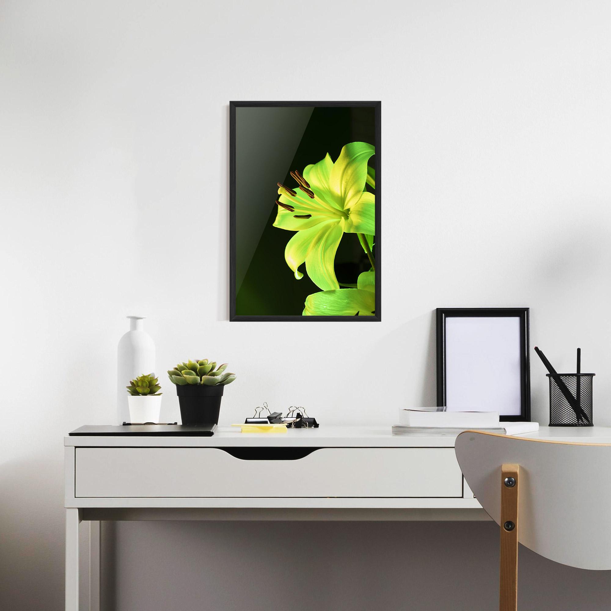 Poster Înrămat Yellow Green Exotic mockup 7