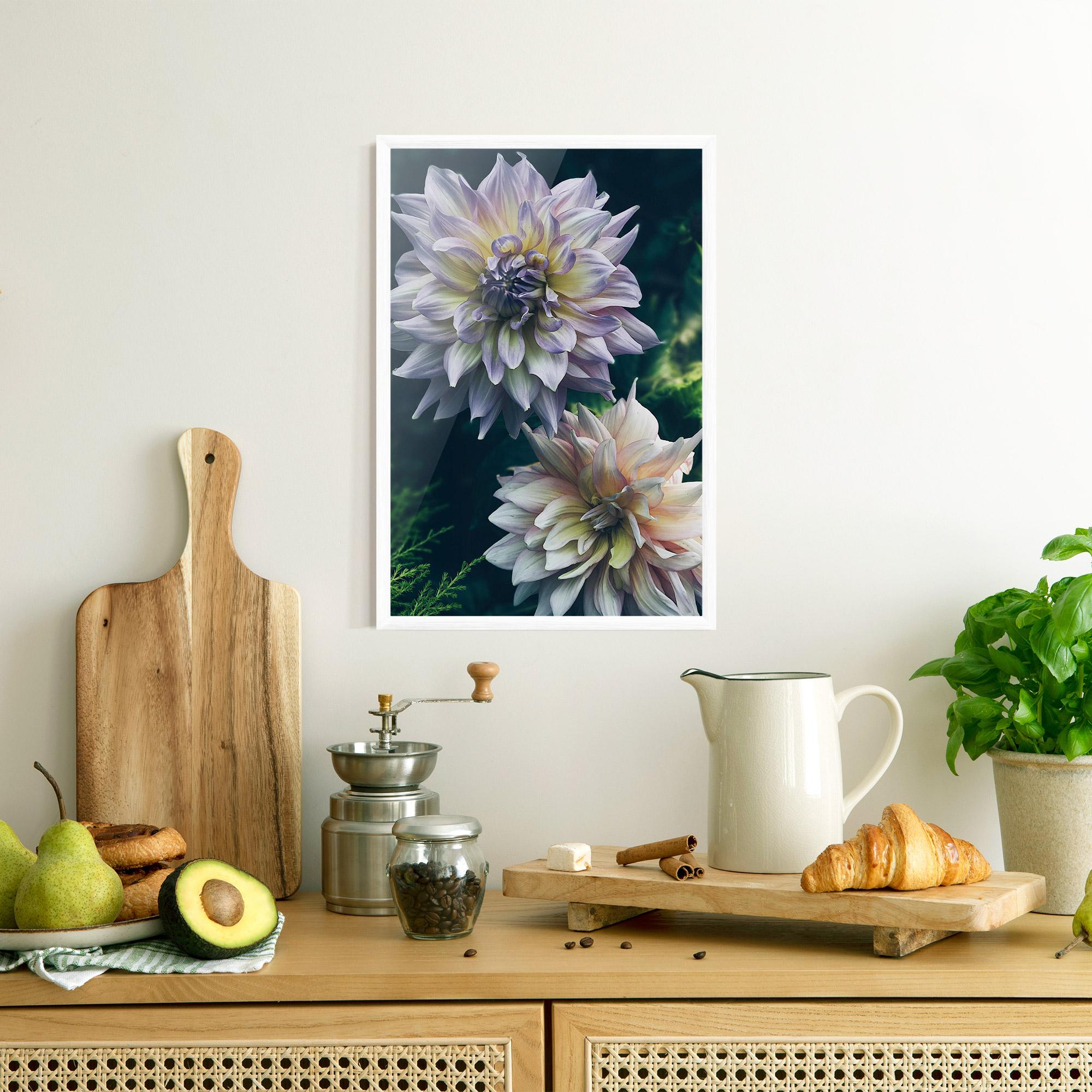 Poster Înrămat Dahlia Flowers mockup 8