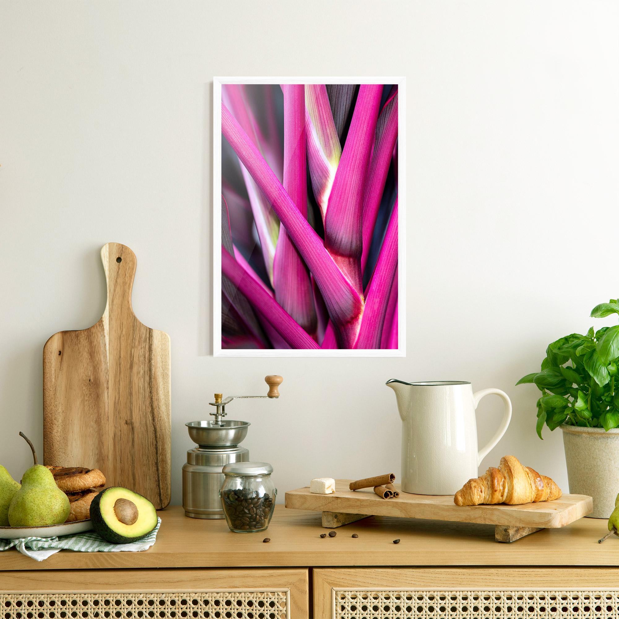 Poster Înrămat Purple Exotic Plant mockup 8