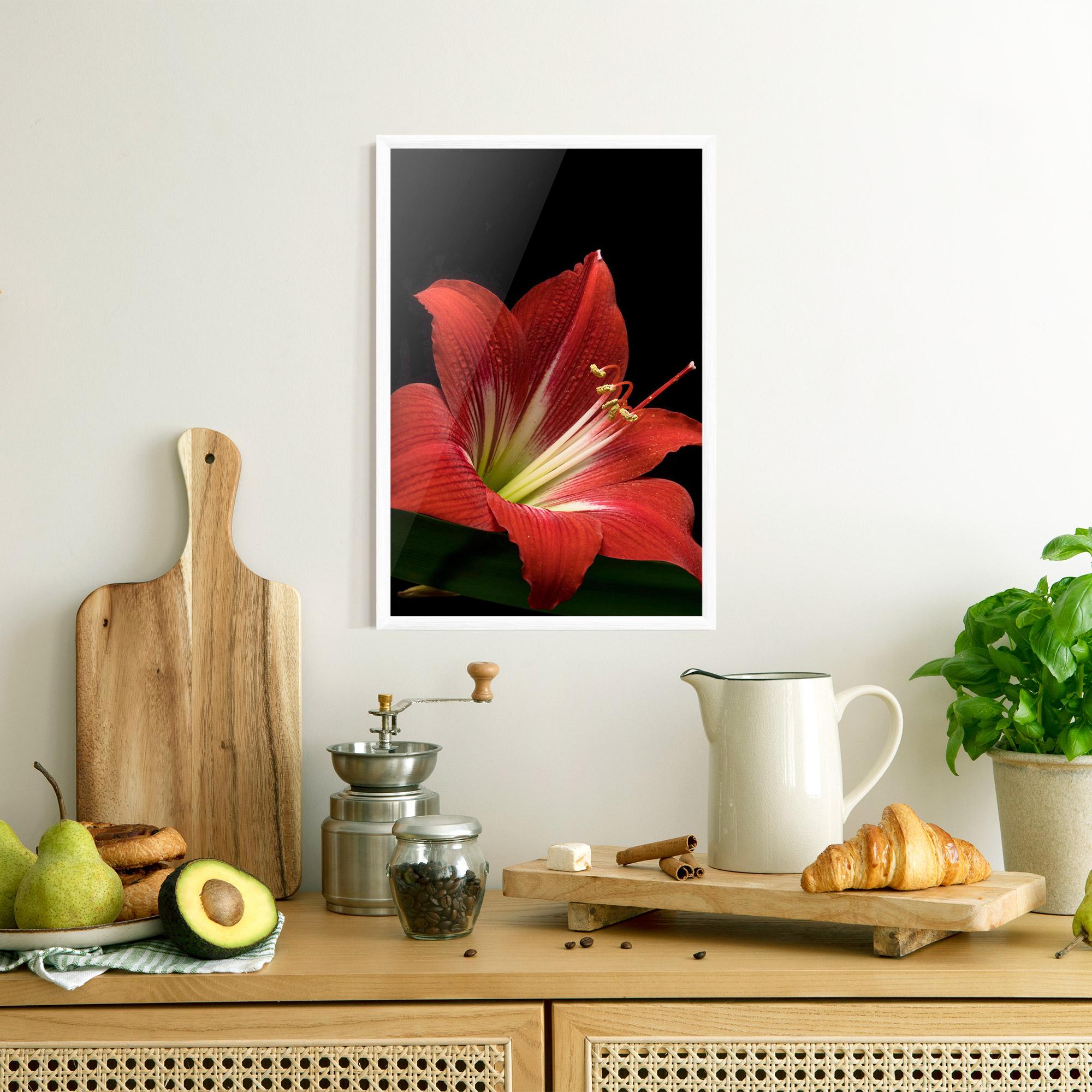 Poster Înrămat Red Yellow Exotic mockup 8