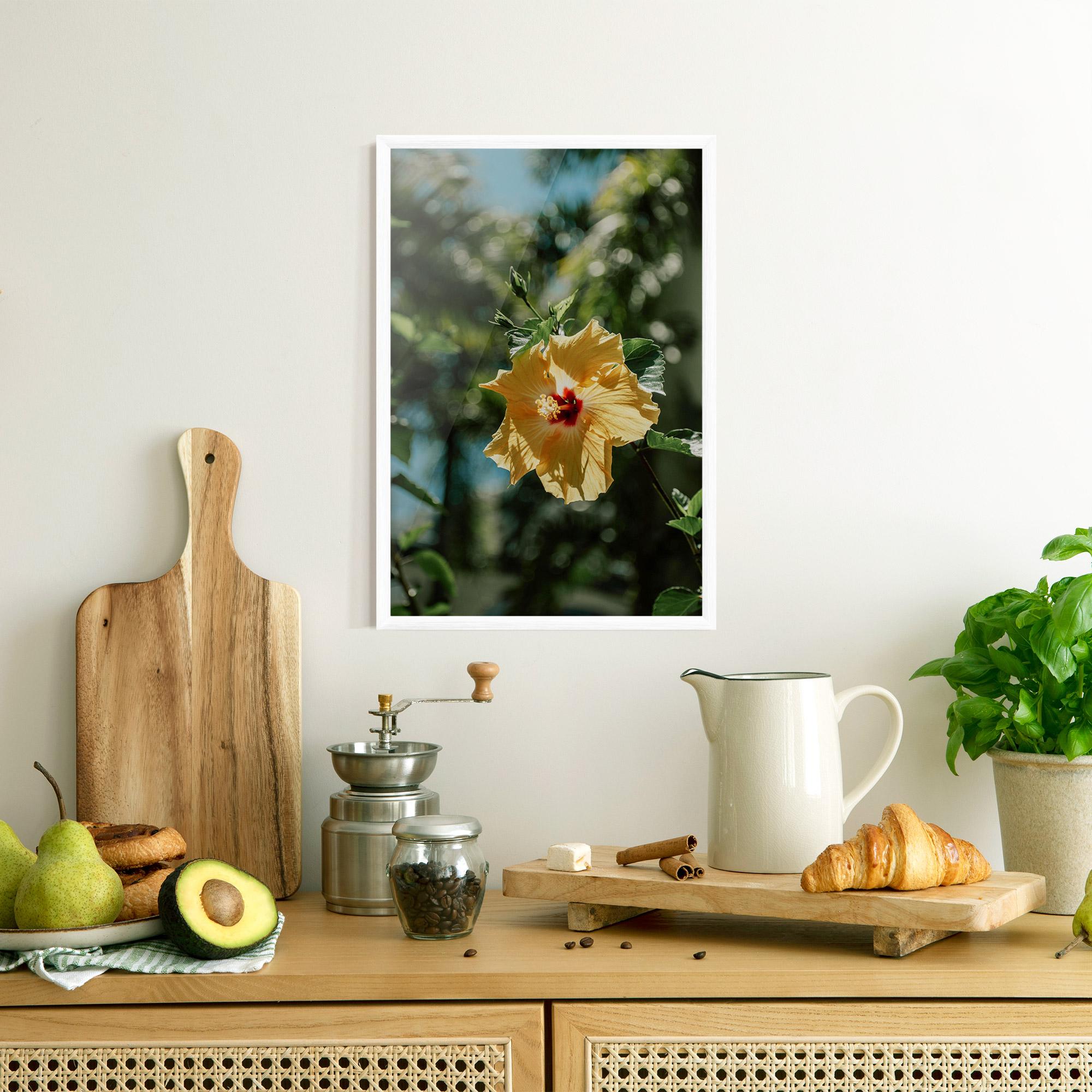 Poster Înrămat Yellow Pretty Exotic mockup 8
