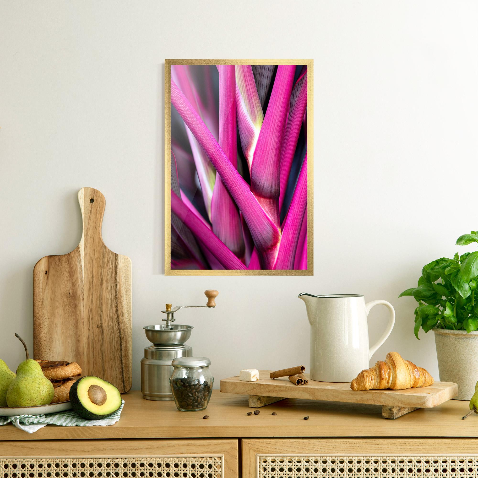 Poster Înrămat Purple Exotic Plant mockup 8