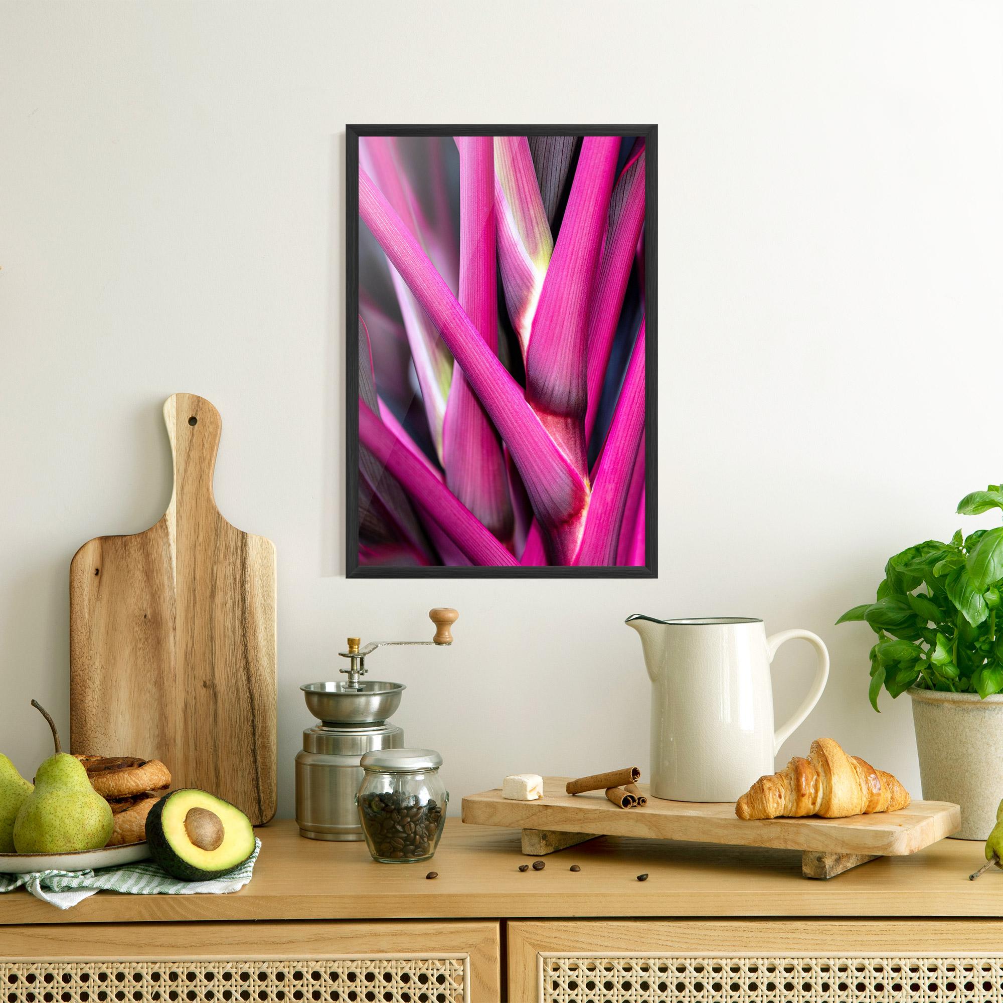 Poster Înrămat Purple Exotic Plant mockup 8