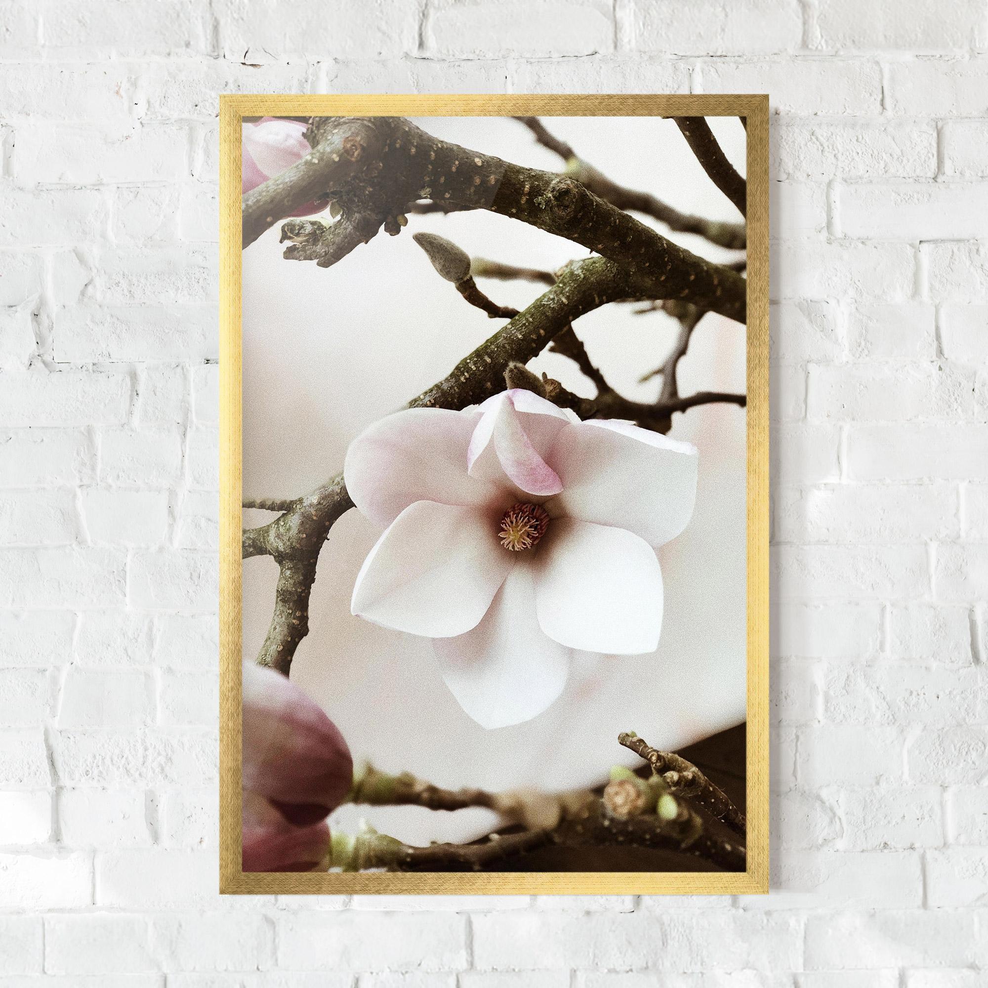 Poster Înrămat White Flower Tree mockup 0