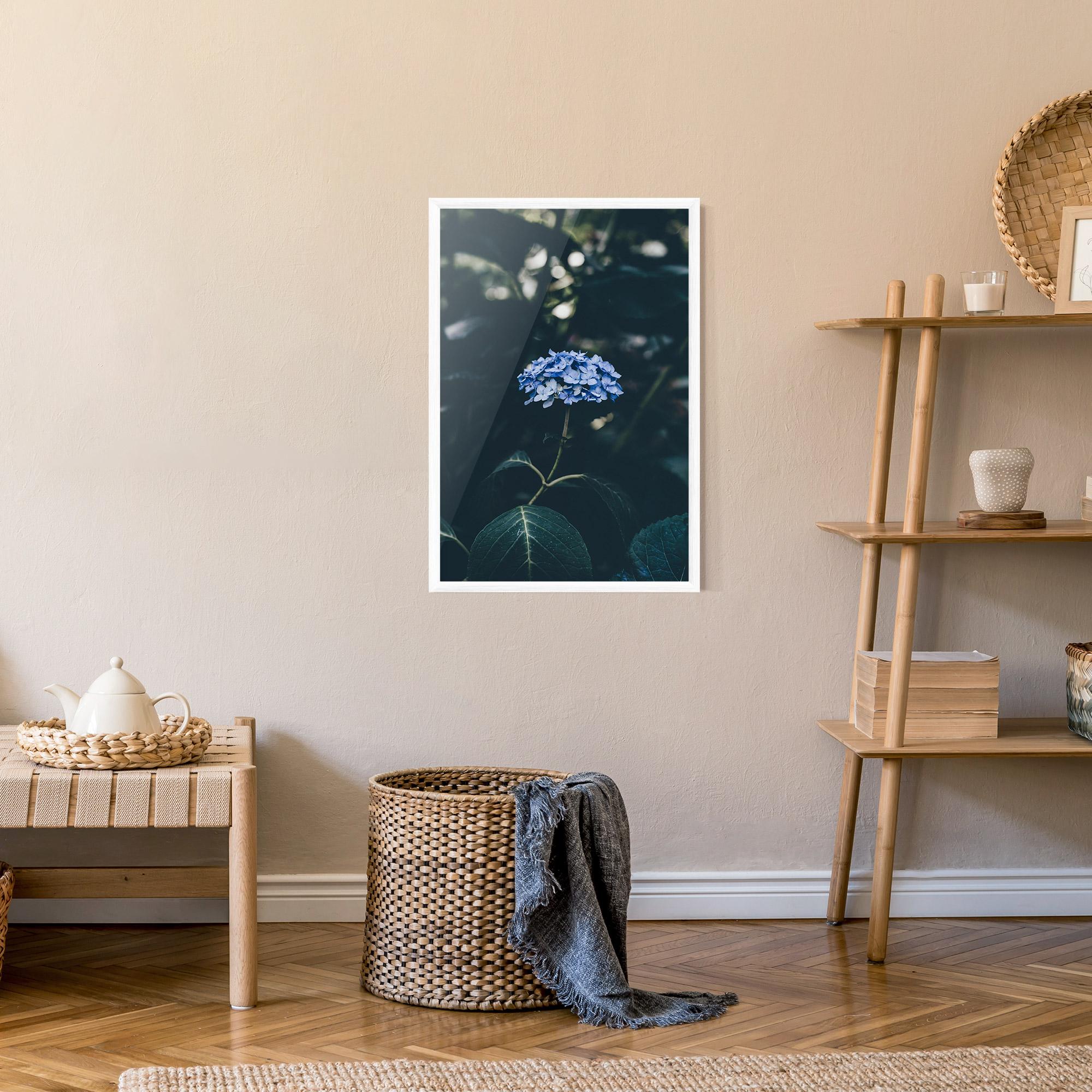 Poster Înrămat Forest Blue Flower mockup 9