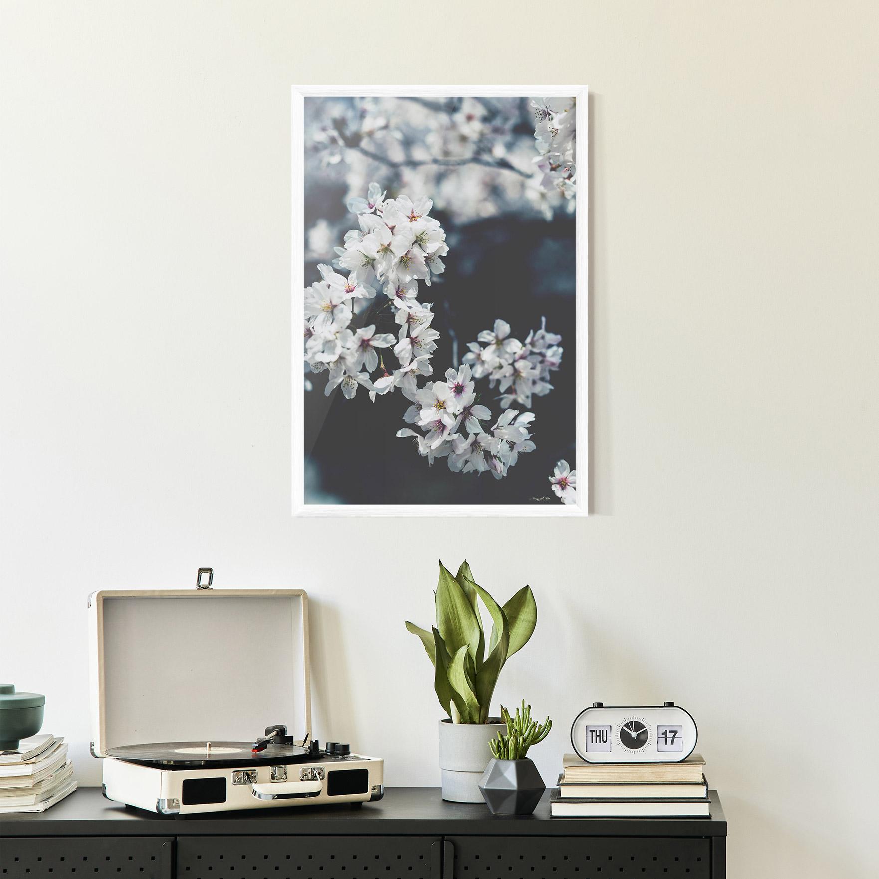 Poster Înrămat White Tree mockup 2
