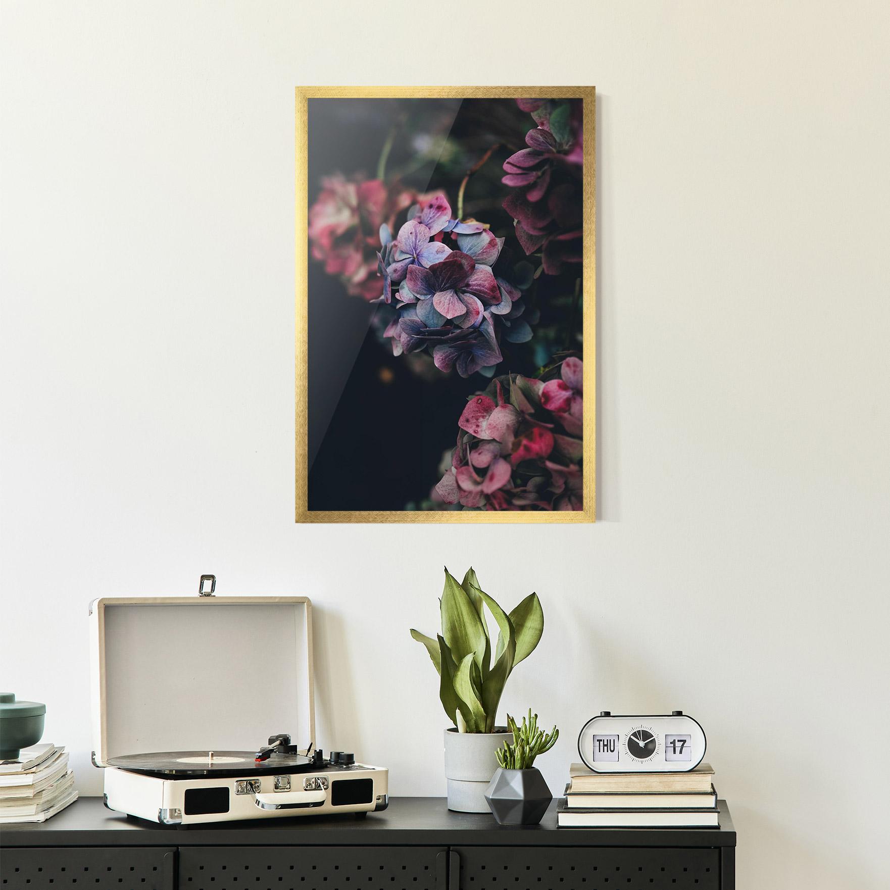 Poster Înrămat Red Pink Flower mockup 2