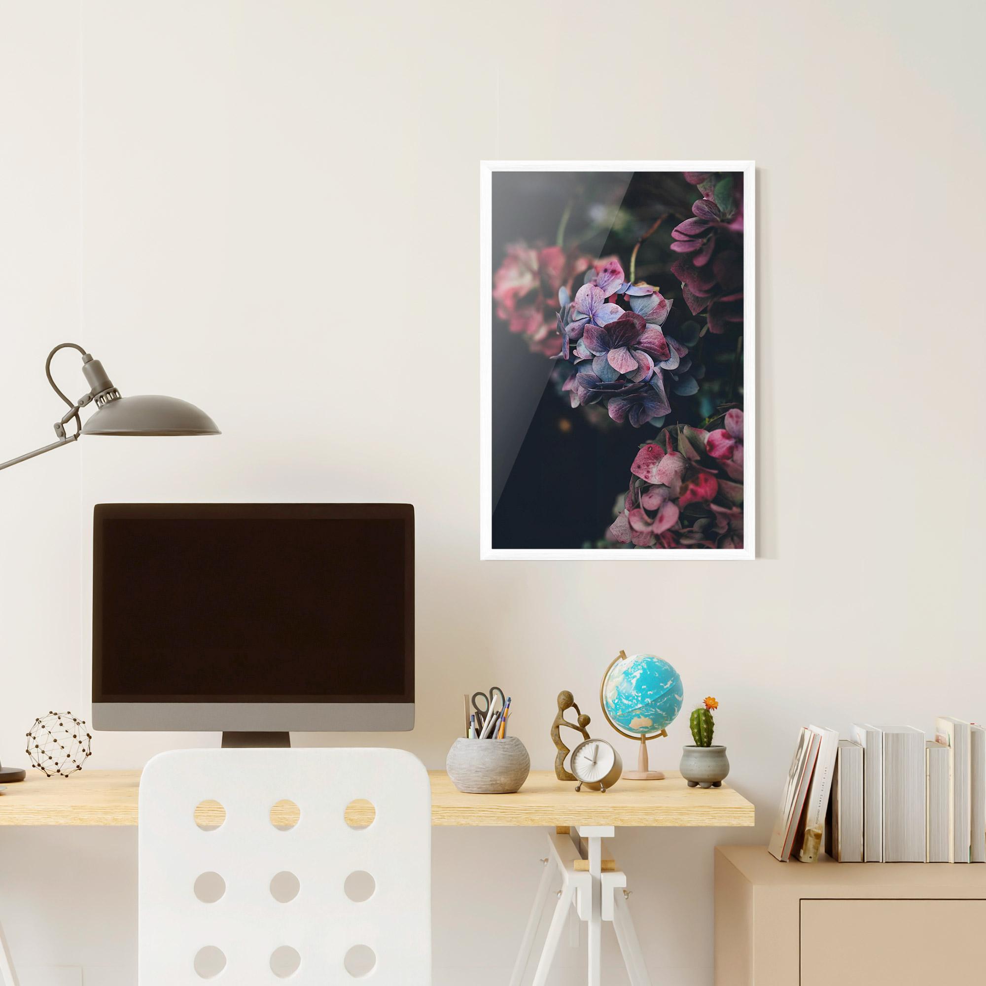 Poster Înrămat Red Pink Flower mockup 6