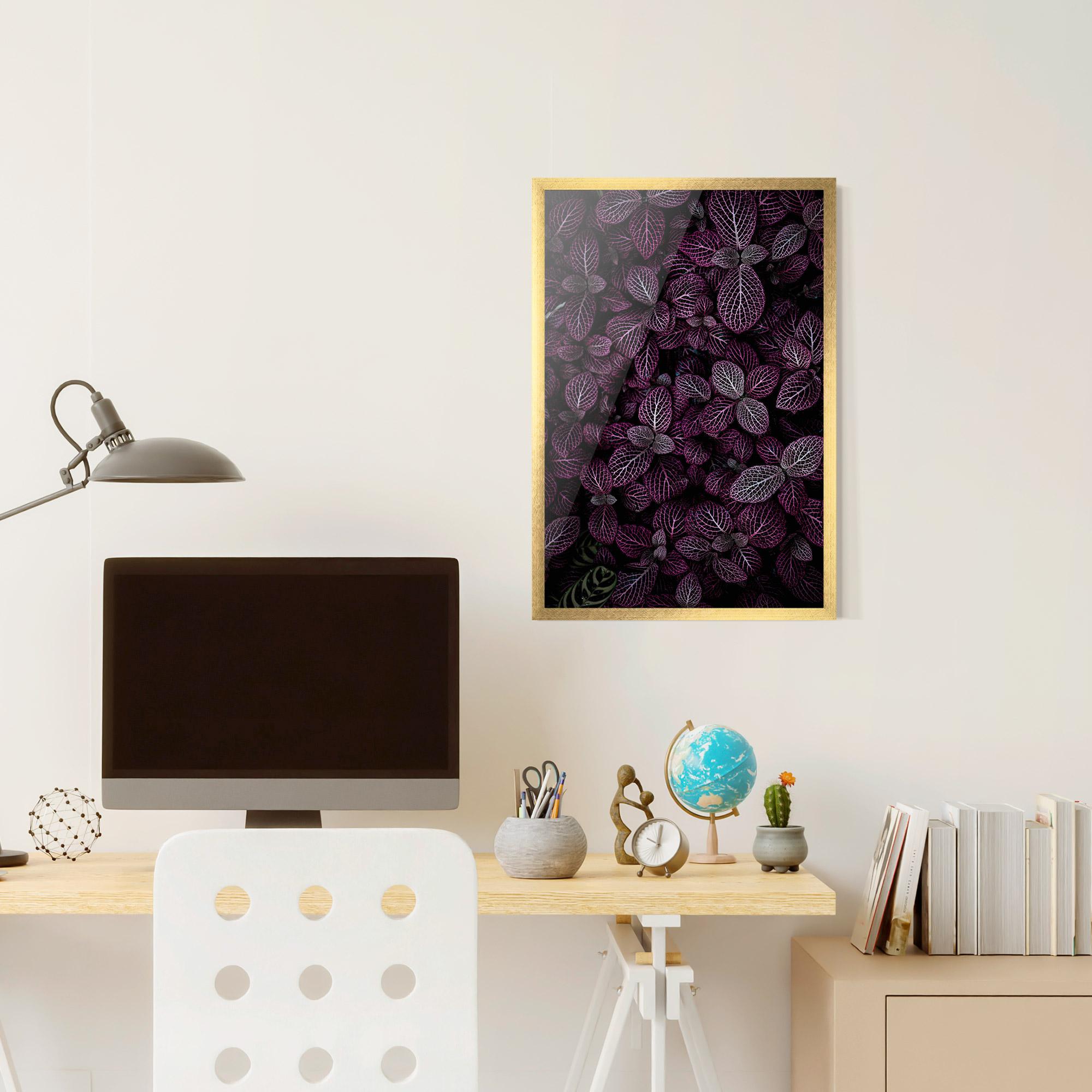 Poster Înrămat Purple Leaves mockup 6