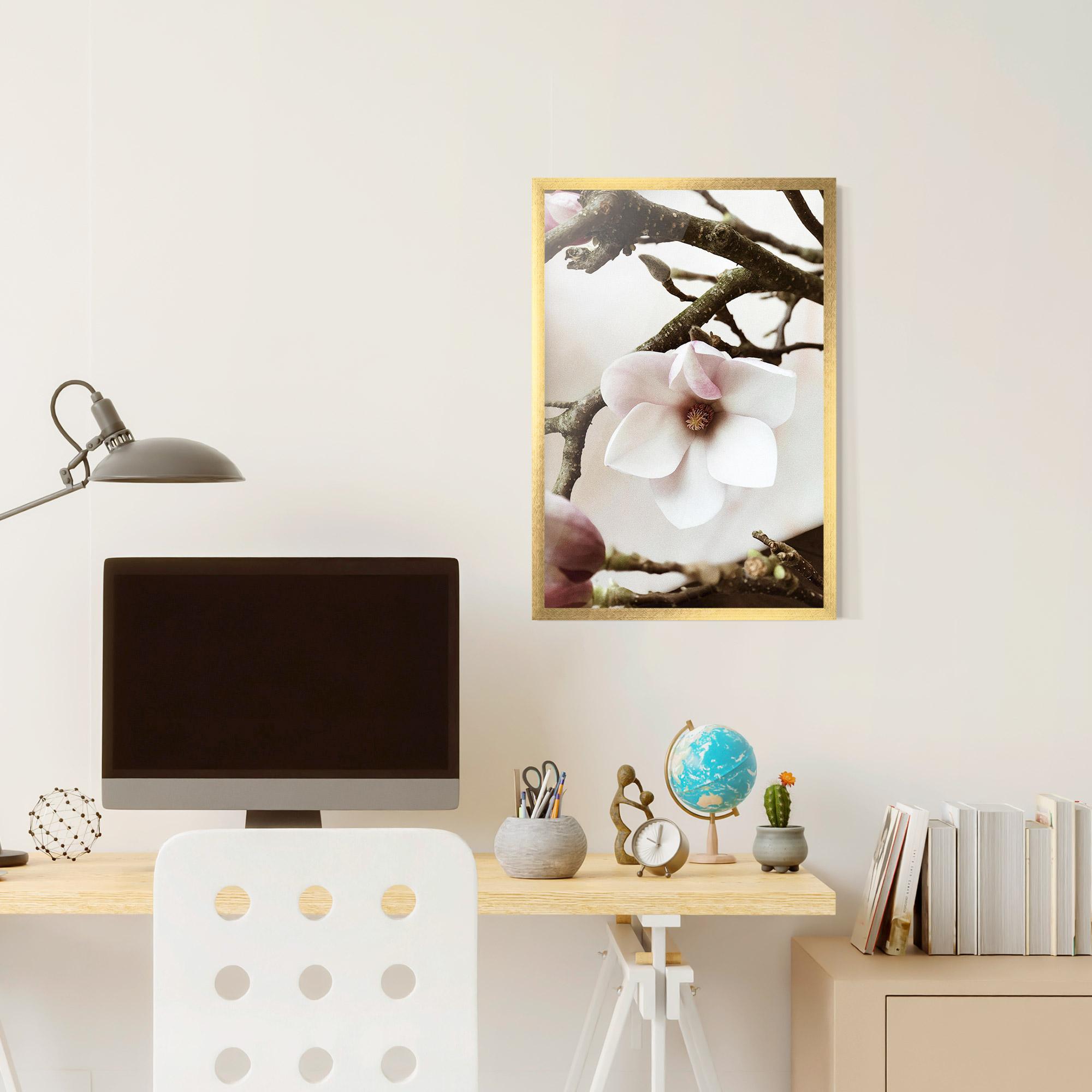 Poster Înrămat White Flower Tree mockup 6