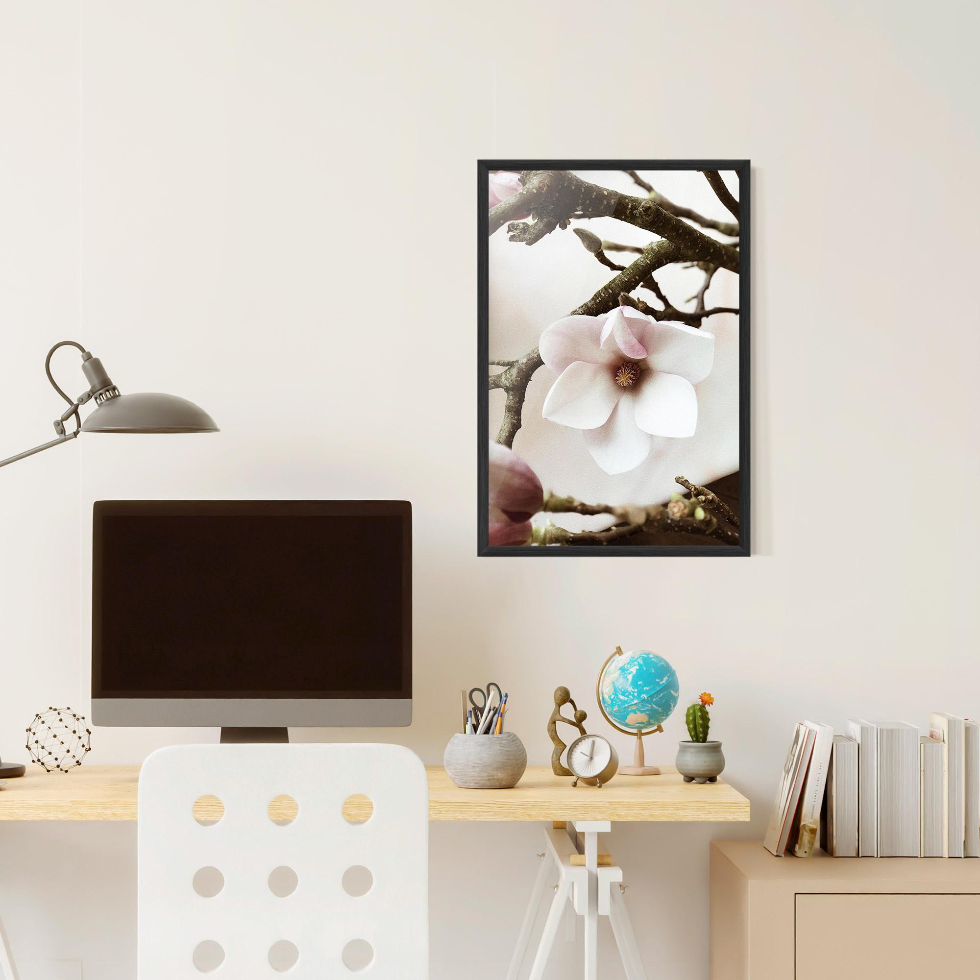 Poster Înrămat White Flower Tree mockup 6
