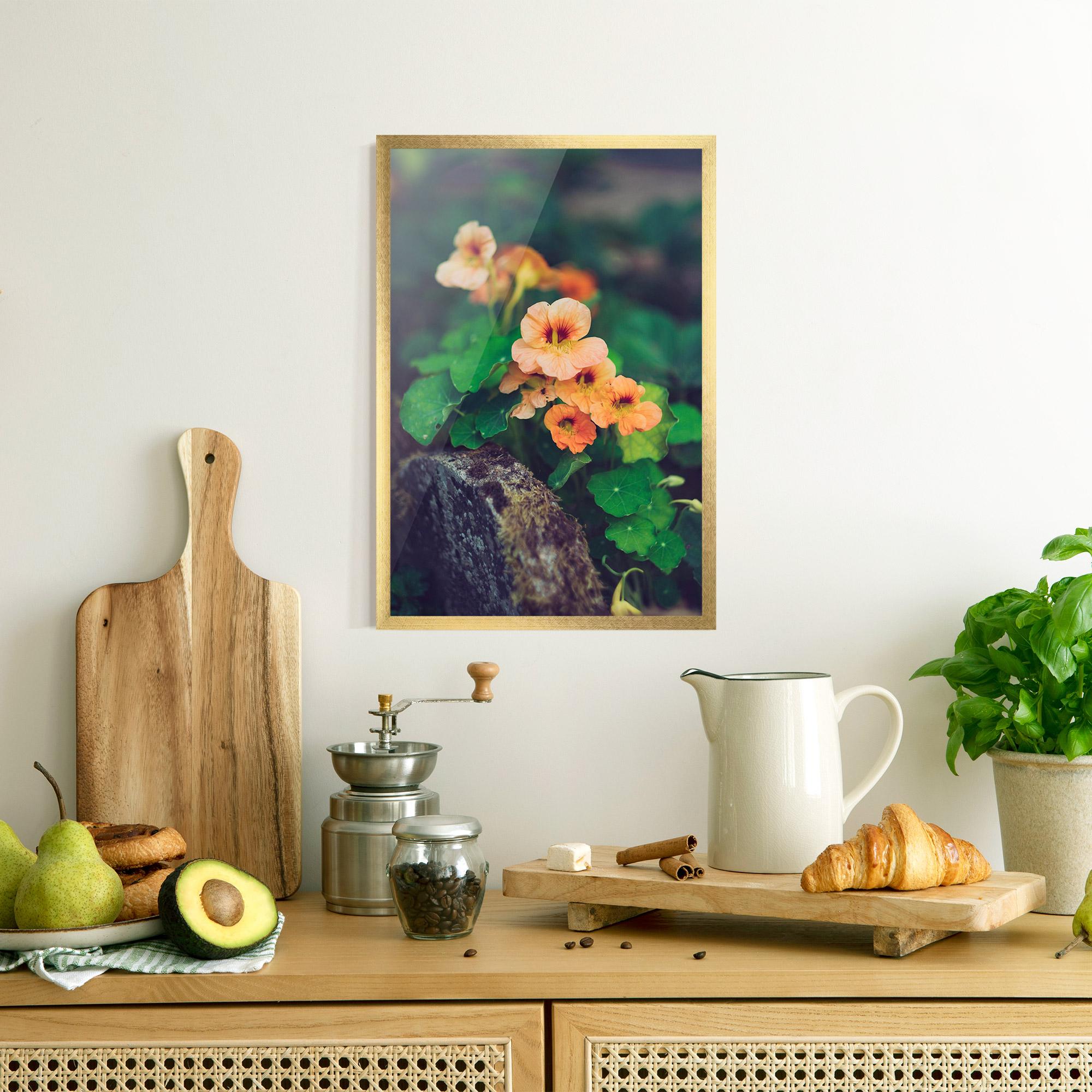 Poster Înrămat Small Pink Flowers mockup 8