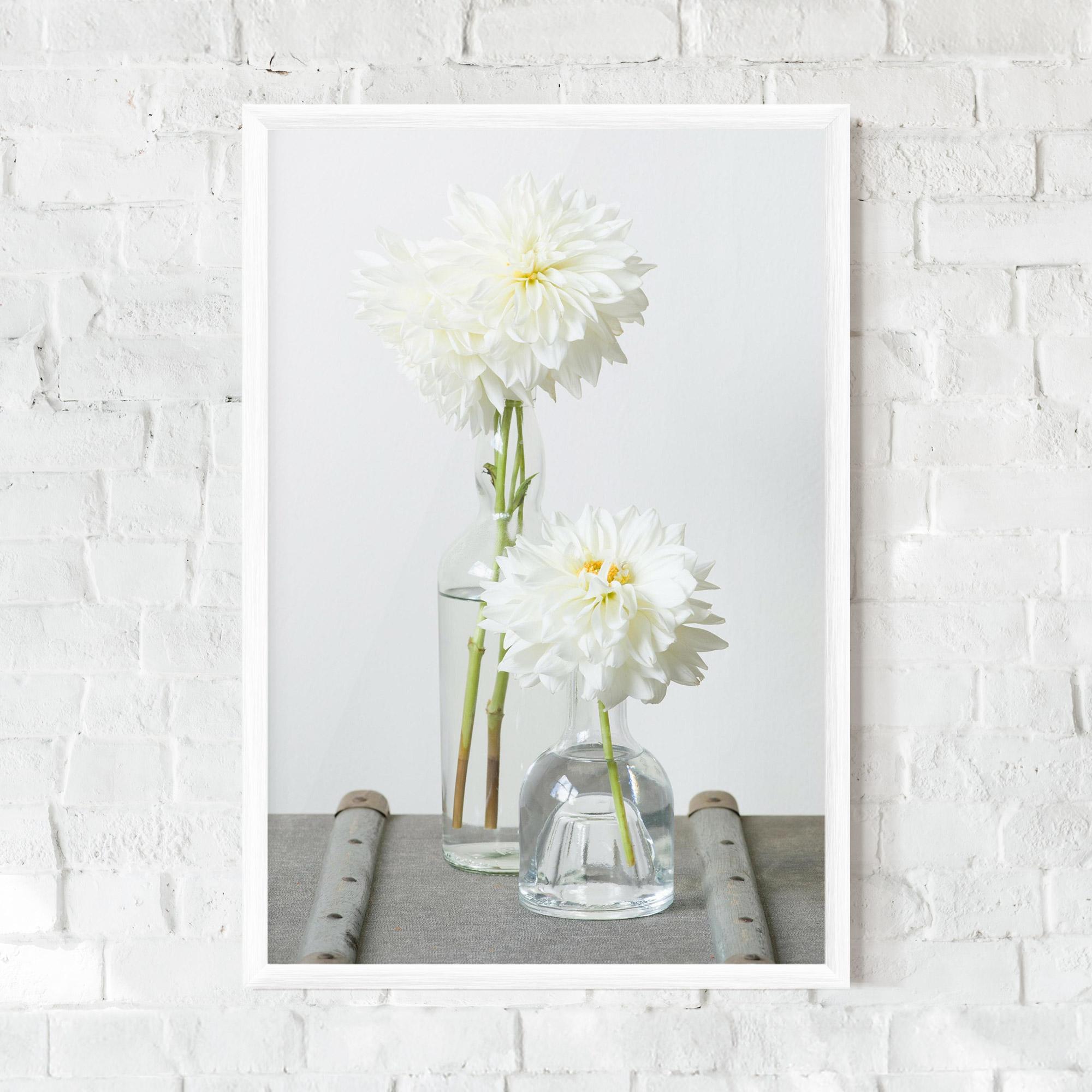 Poster Înrămat Big Flower Vase mockup 0