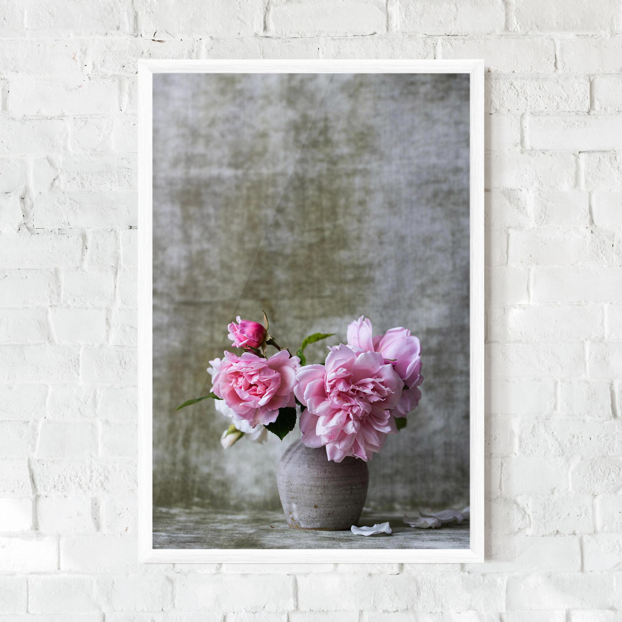 Poster Înrămat Rose Vase mockup 0