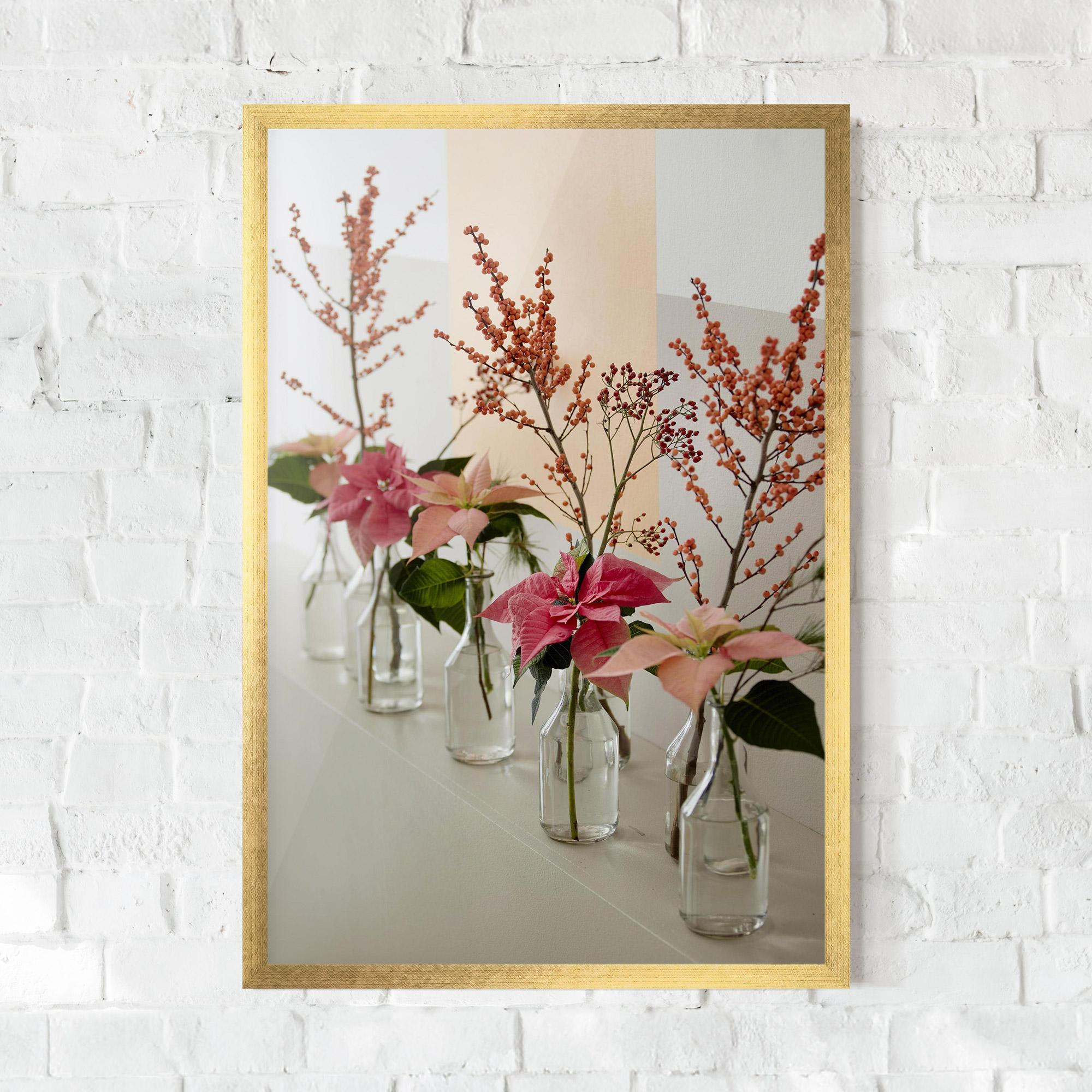 Poster Înrămat Pink Red Flower Vase mockup 0
