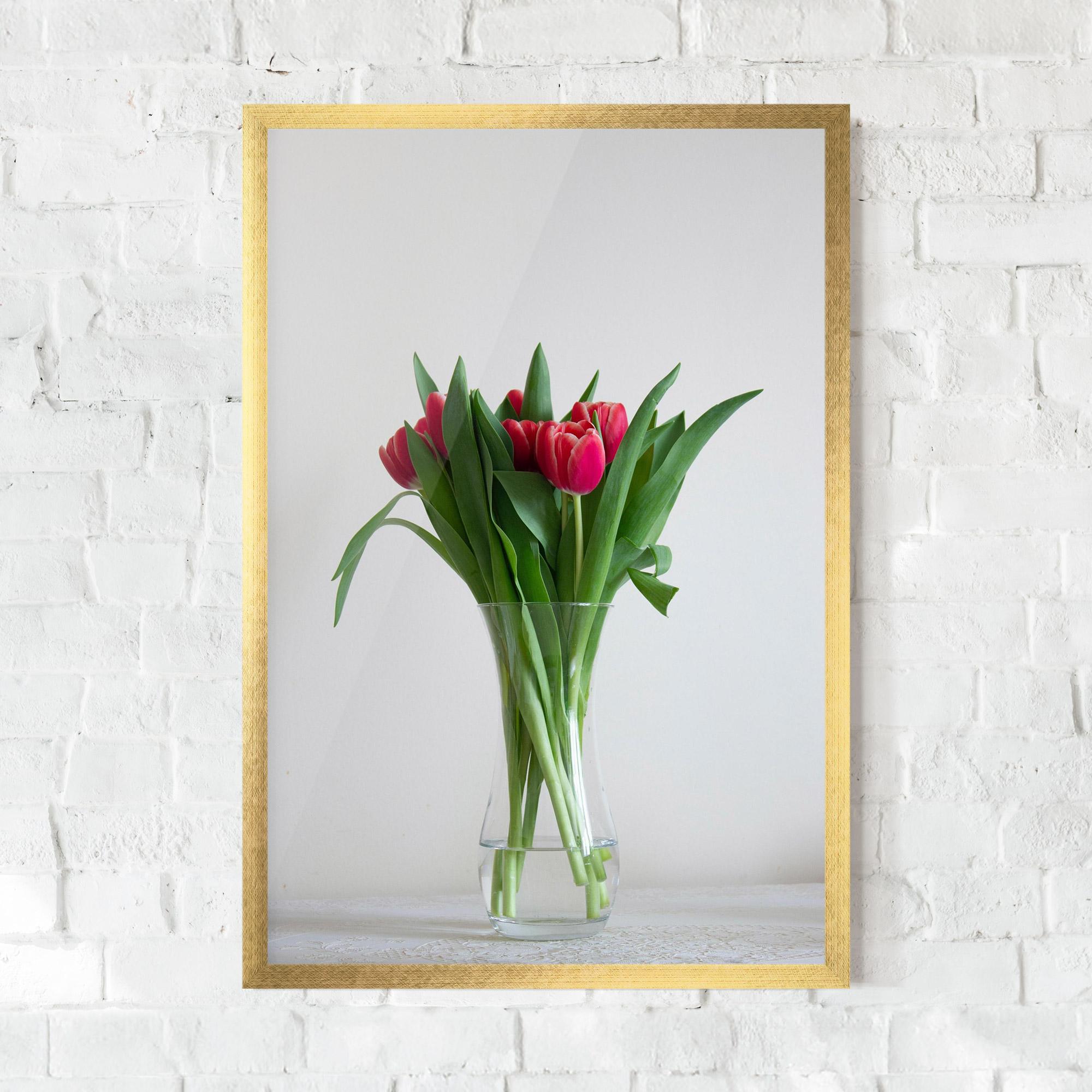 Poster Înrămat Pretty Tulips Vase mockup 0