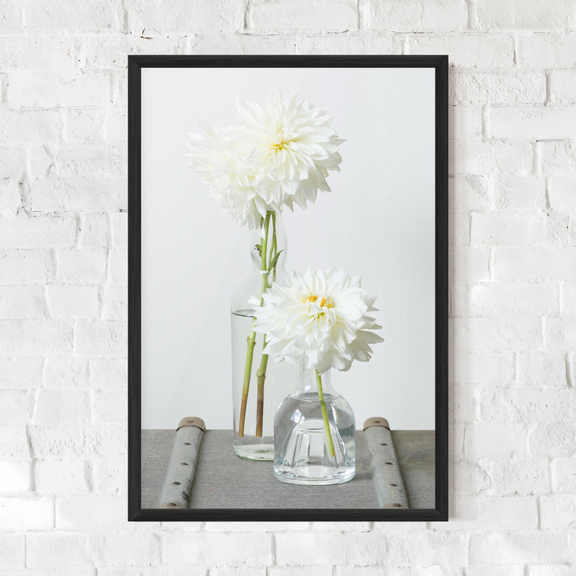 Poster Înrămat Big Flower Vase mockup 0
