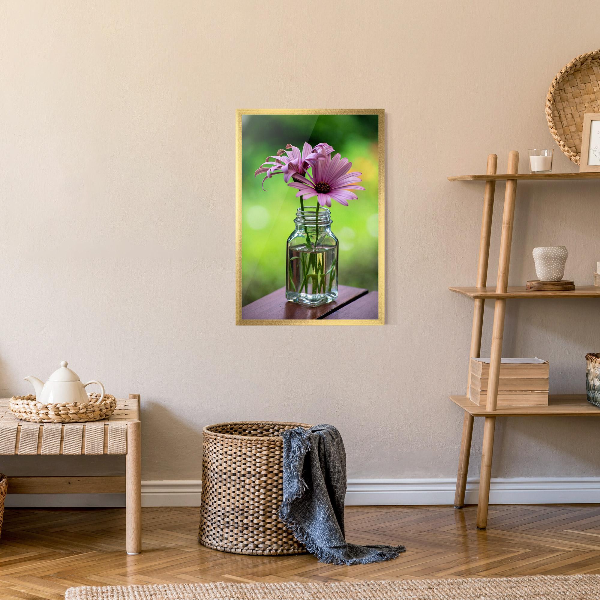 Poster Înrămat Pink Flower Vase mockup 9