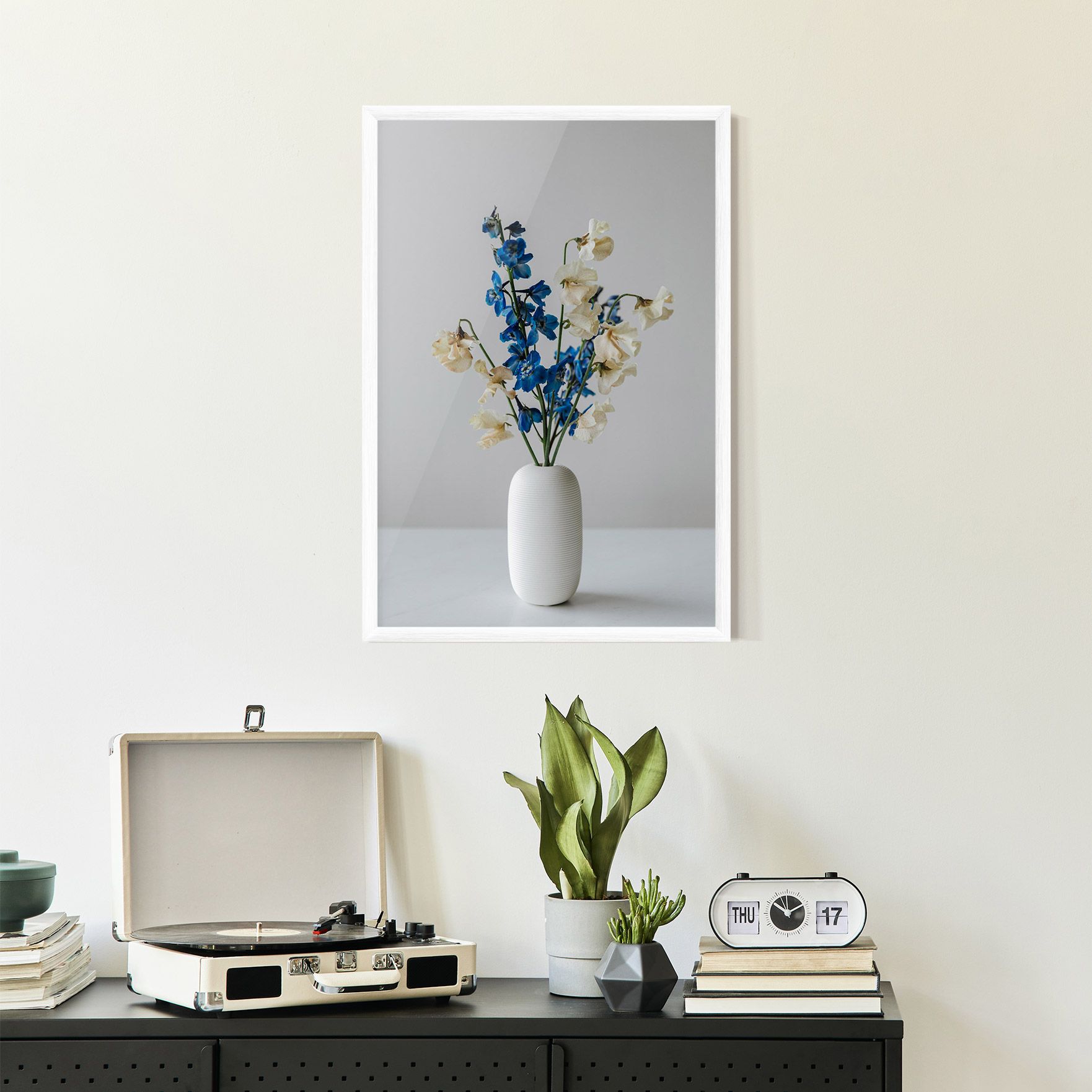 Blue White Vase mockup 2