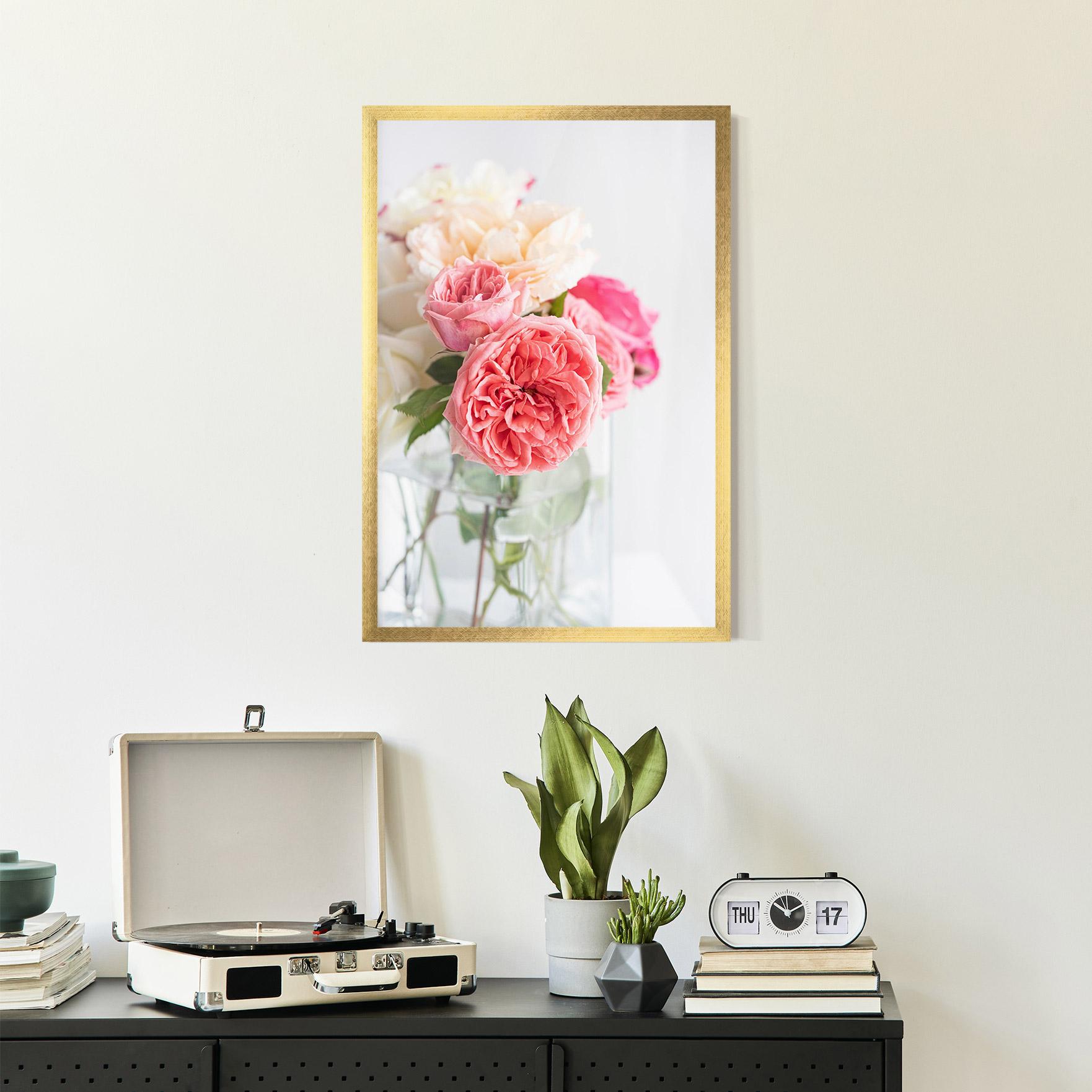 Poster Înrămat Pink Rose Vase mockup 2
