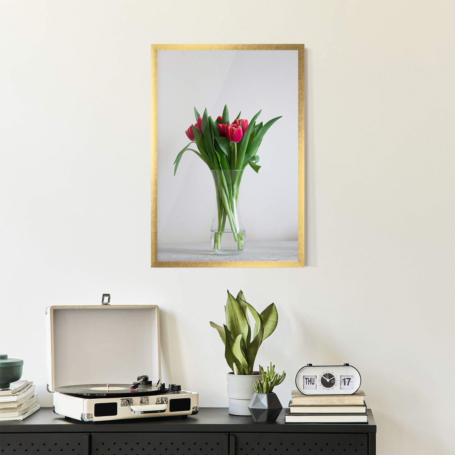Pretty Tulips Vase mockup 2