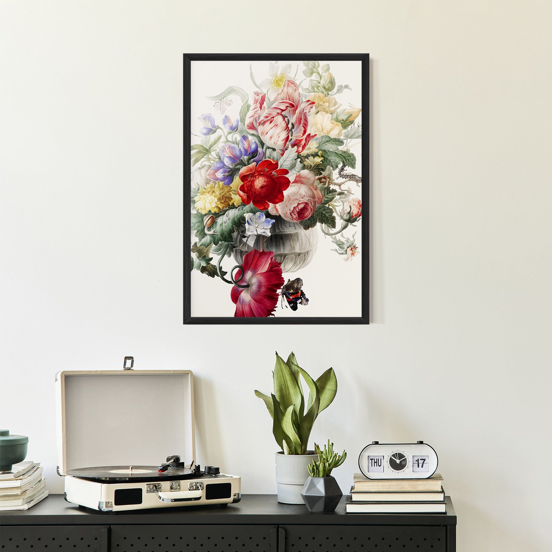 Butterfly Vase mockup 2