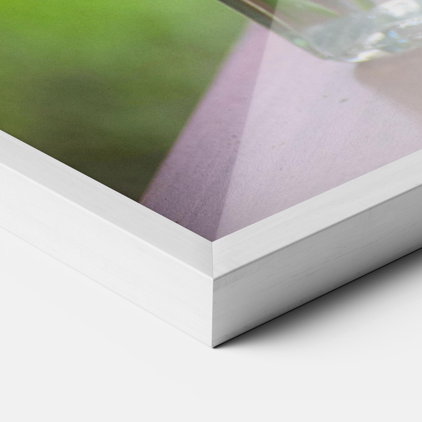 Poster Înrămat Pink Flower Vase mockup 3