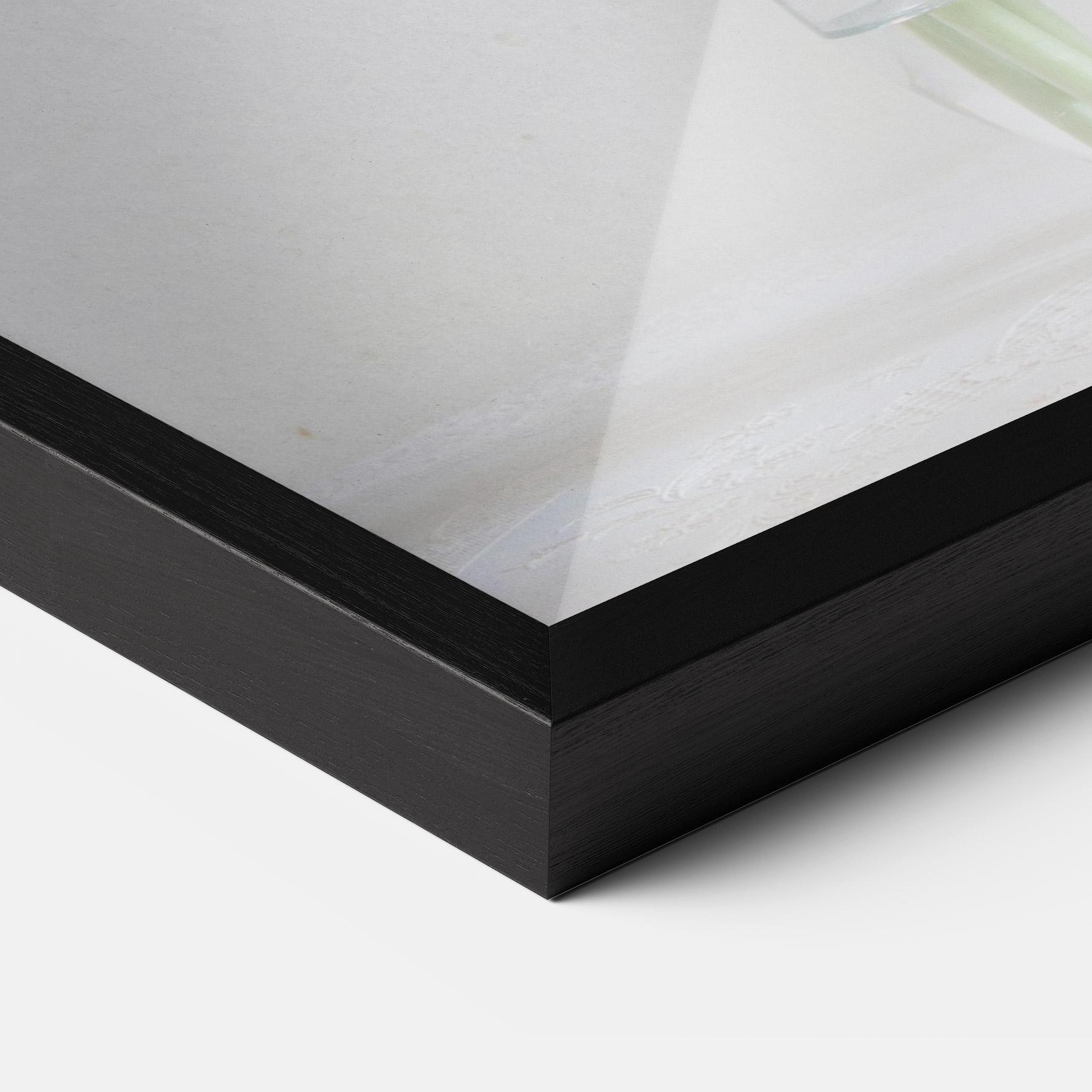 Poster Înrămat Pretty Tulips Vase mockup 3