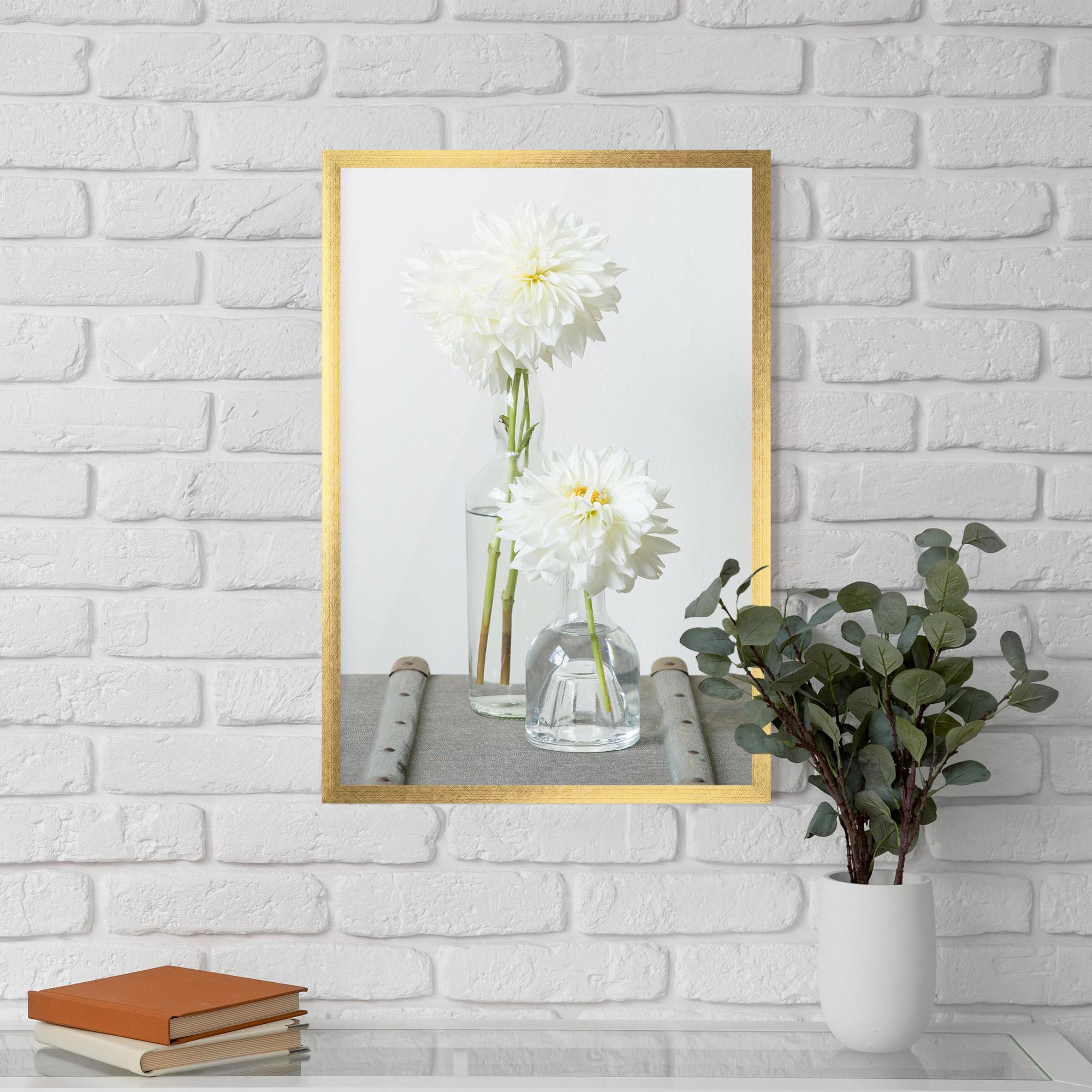 Poster Înrămat Big Flower Vase mockup 5