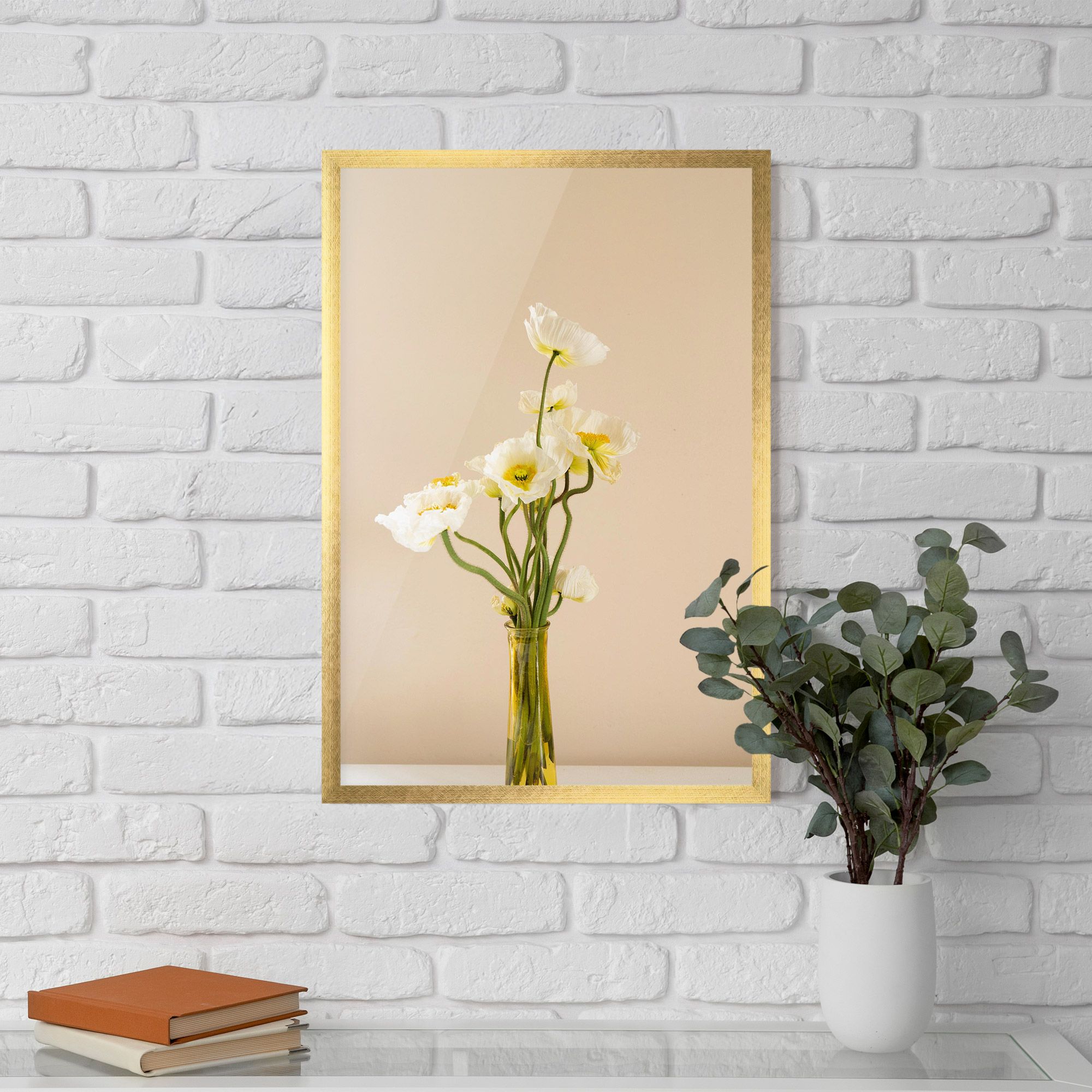 Pretty Vase mockup 5