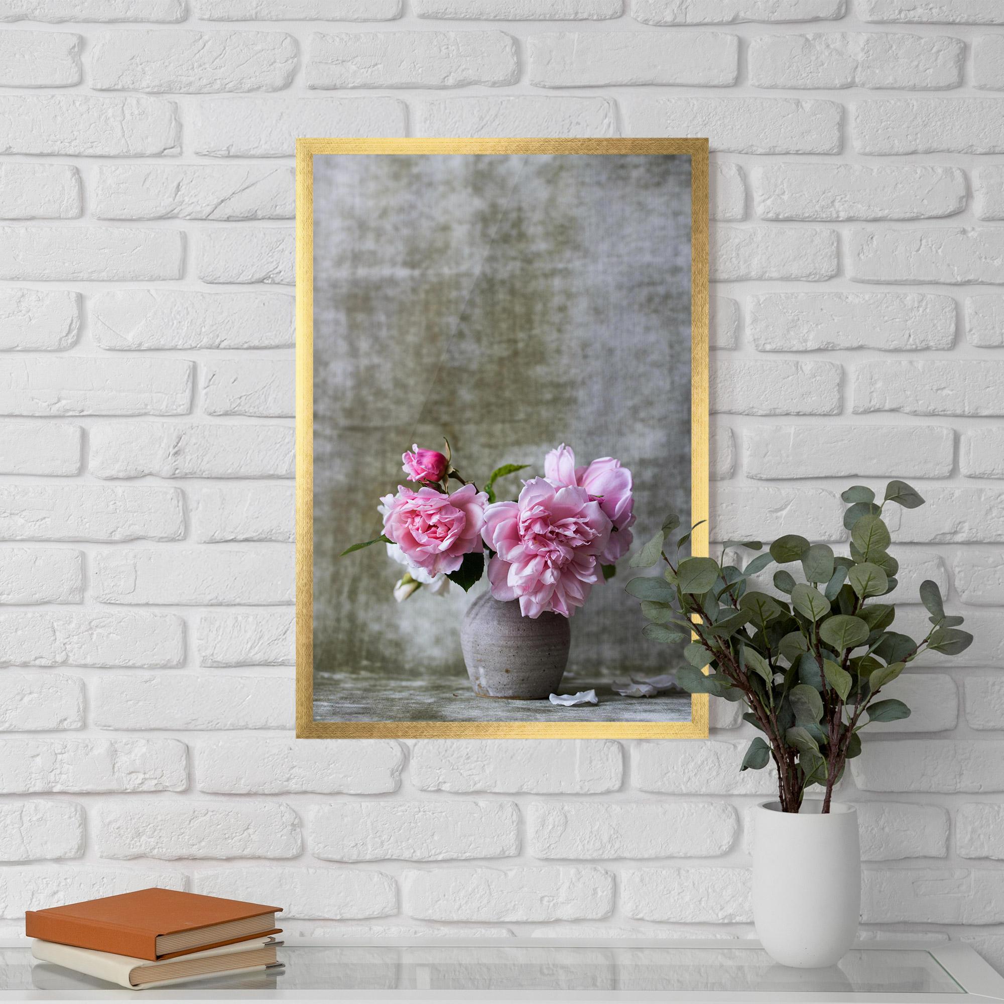 Poster Înrămat Rose Vase mockup 5