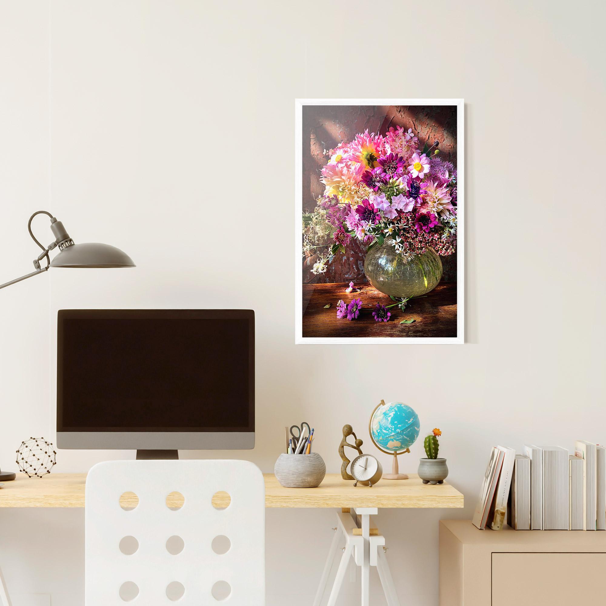 Poster Înrămat Purple Flowers Vasw mockup 6