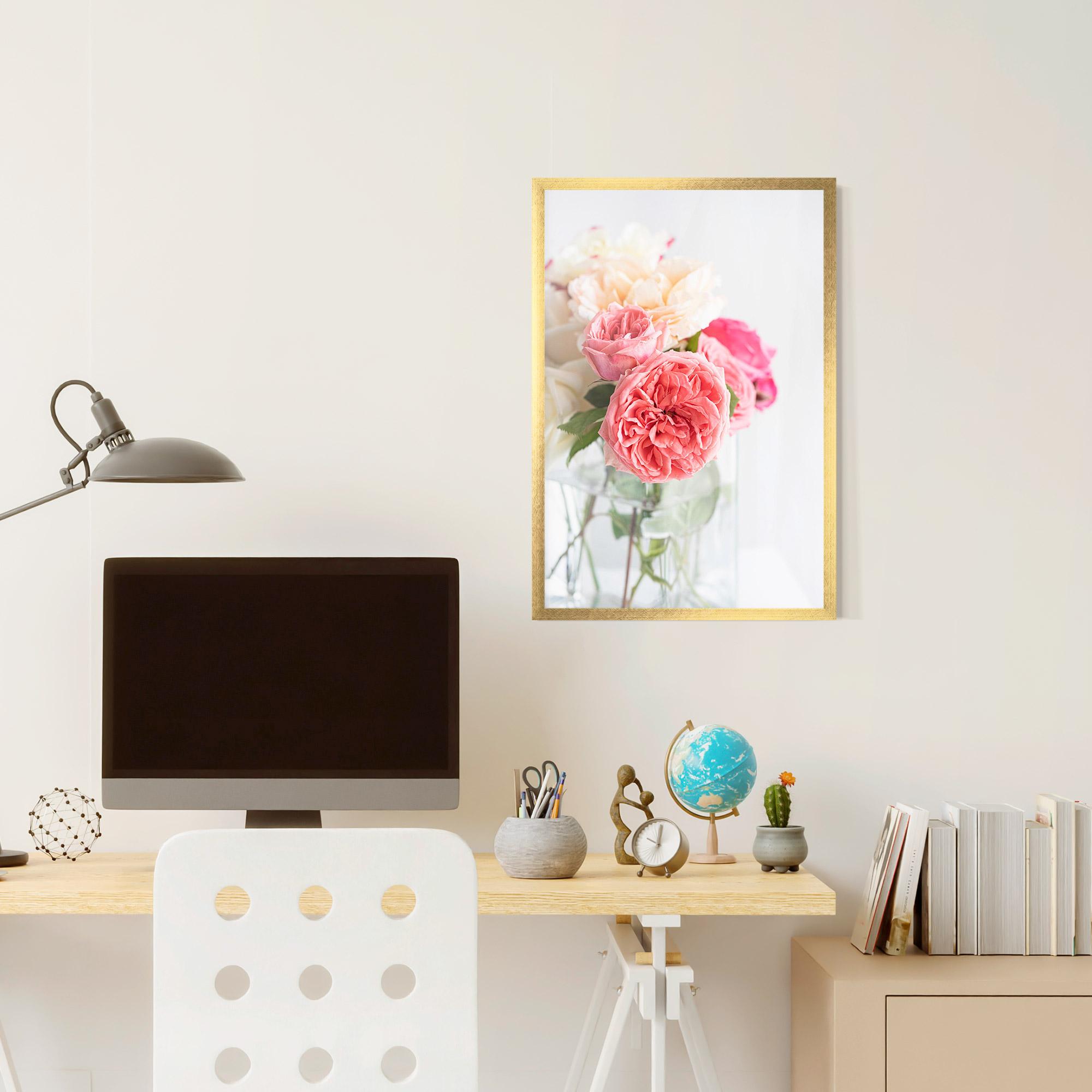 Poster Înrămat Pink Rose Vase mockup 6