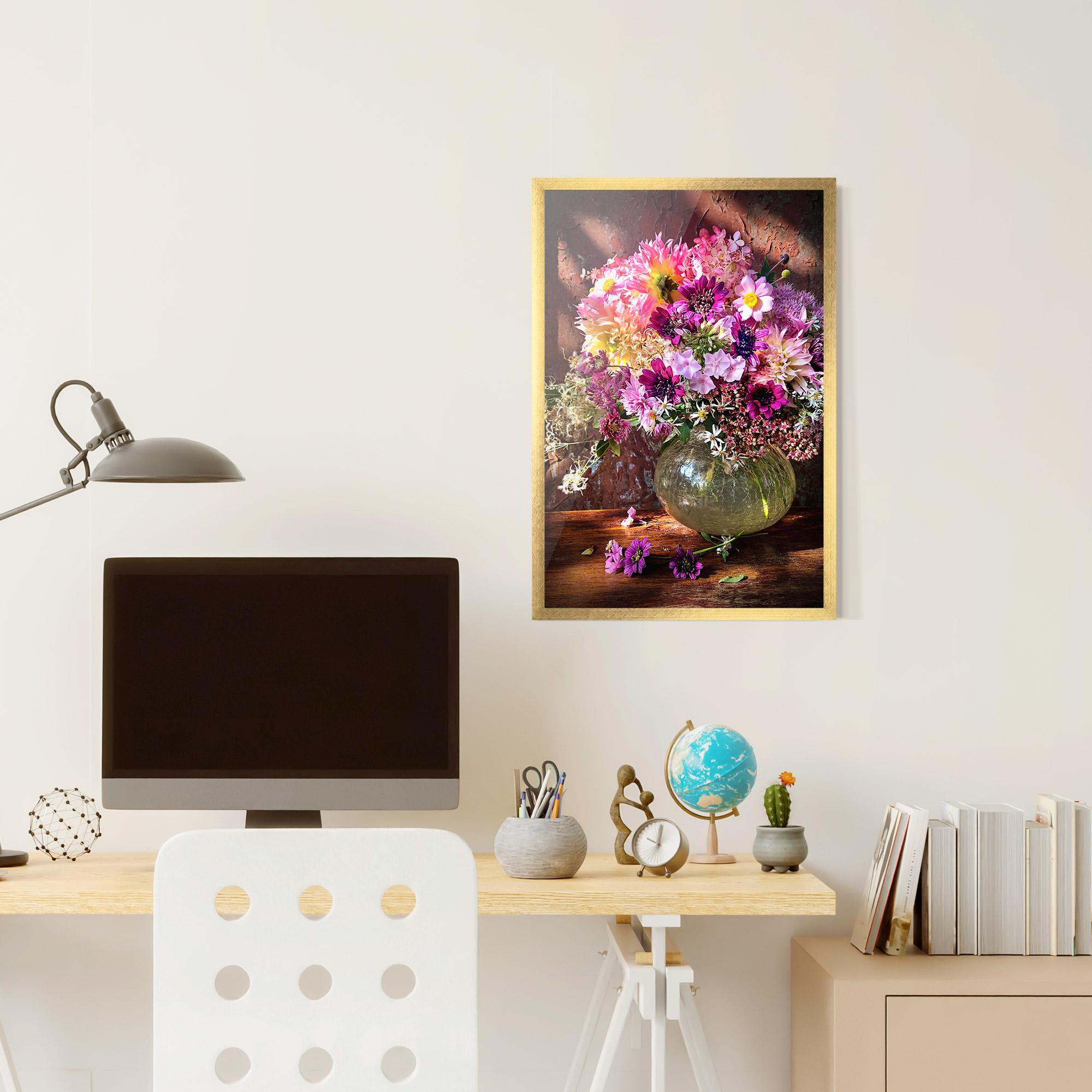 Poster Înrămat Purple Flowers Vasw mockup 6