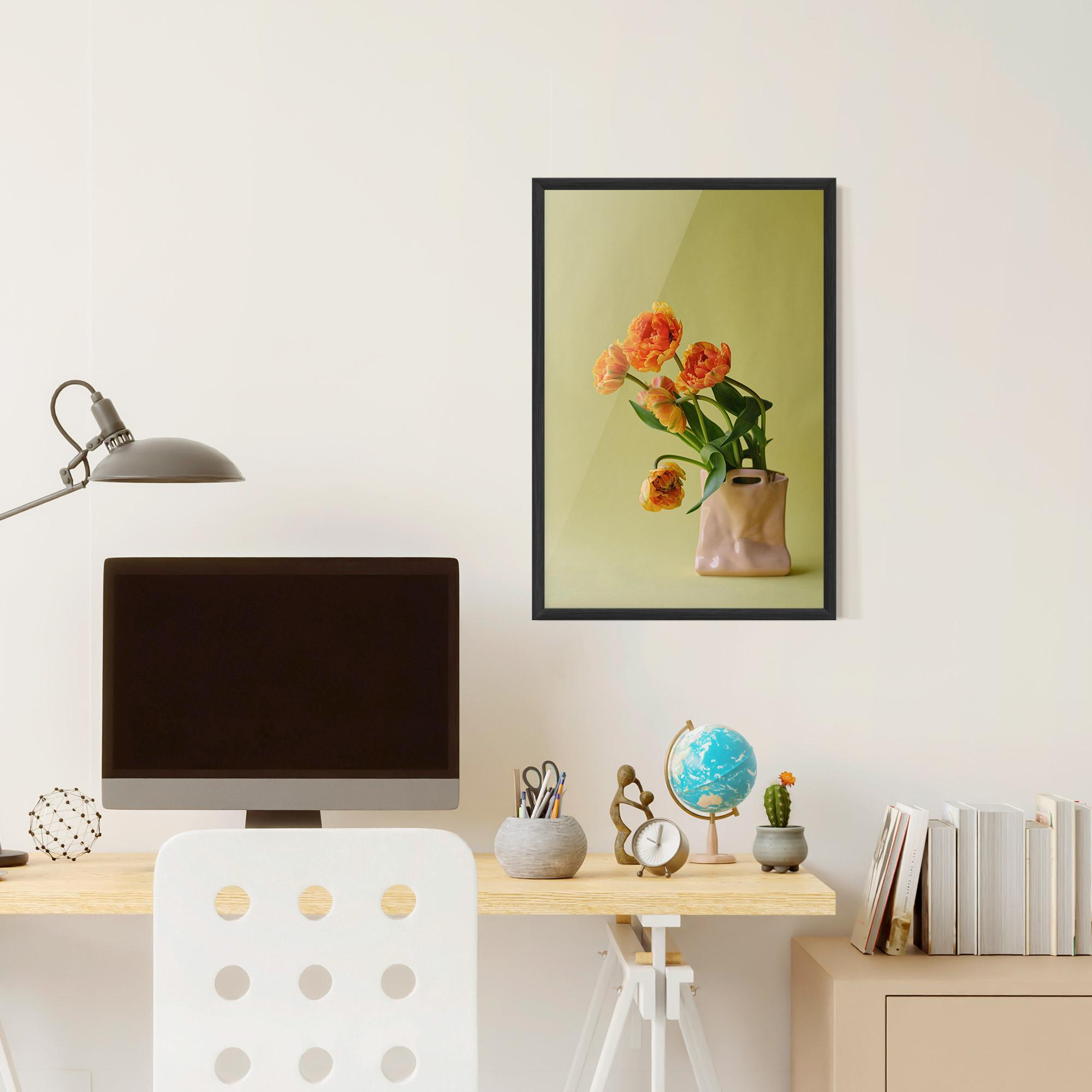 Poster Înrămat Cream Cool Vase mockup 6